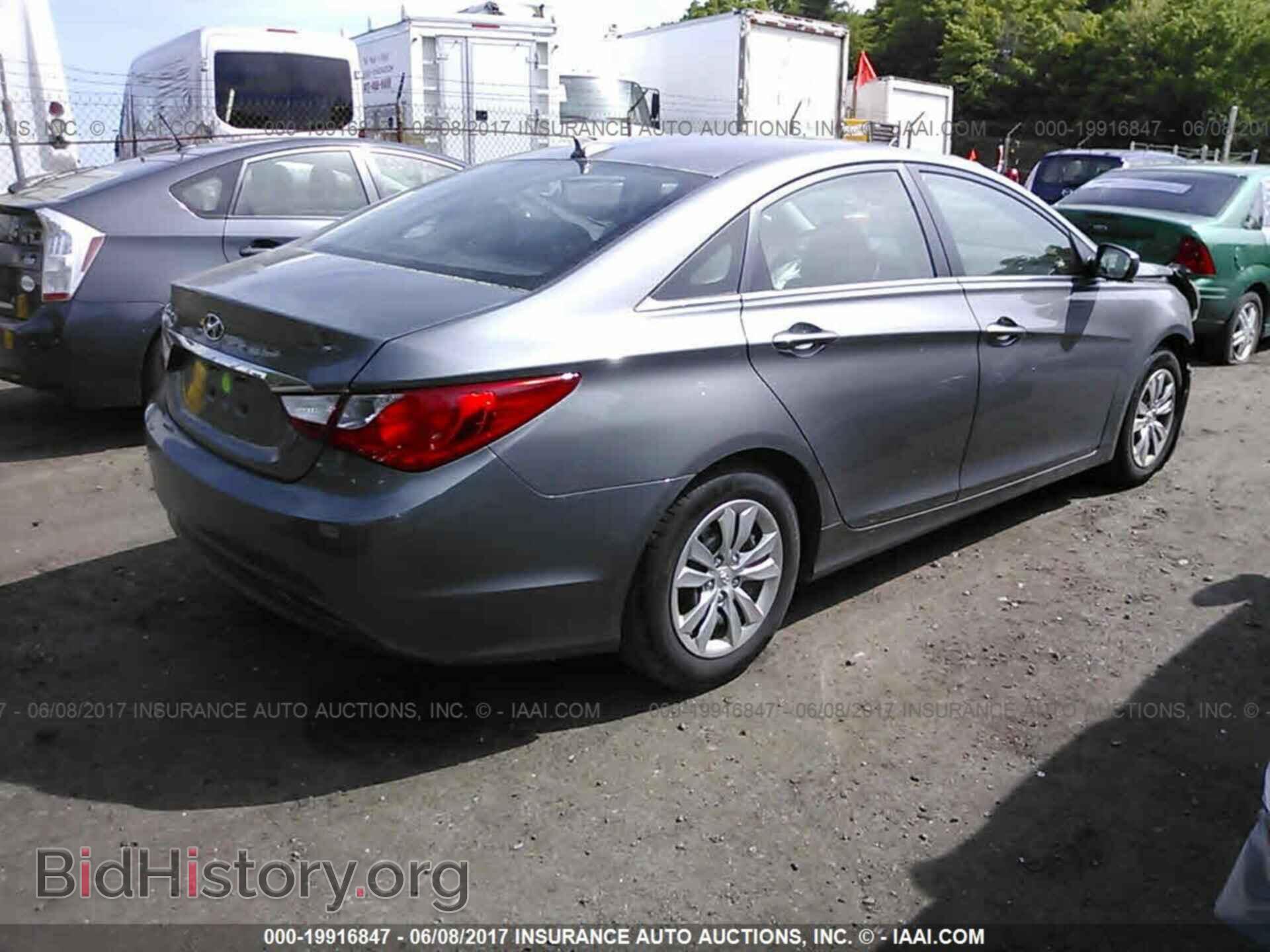 2012 Hyundai Sonata - VIN: 5NPEB4AC1CH448500 - Фото 4
