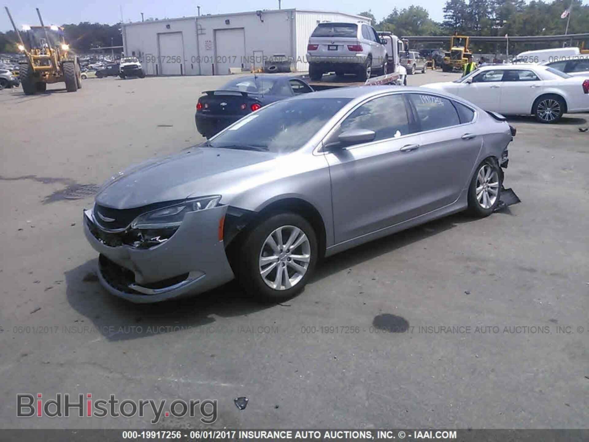 2015 Chrysler 200 - VIN: 1C3CCCAB7FN583608 - Фото 2