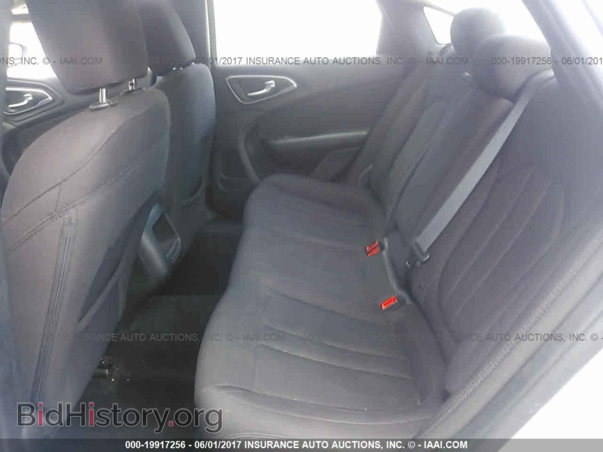 2015 Chrysler 200 - VIN: 1C3CCCAB7FN583608 - Фото 8