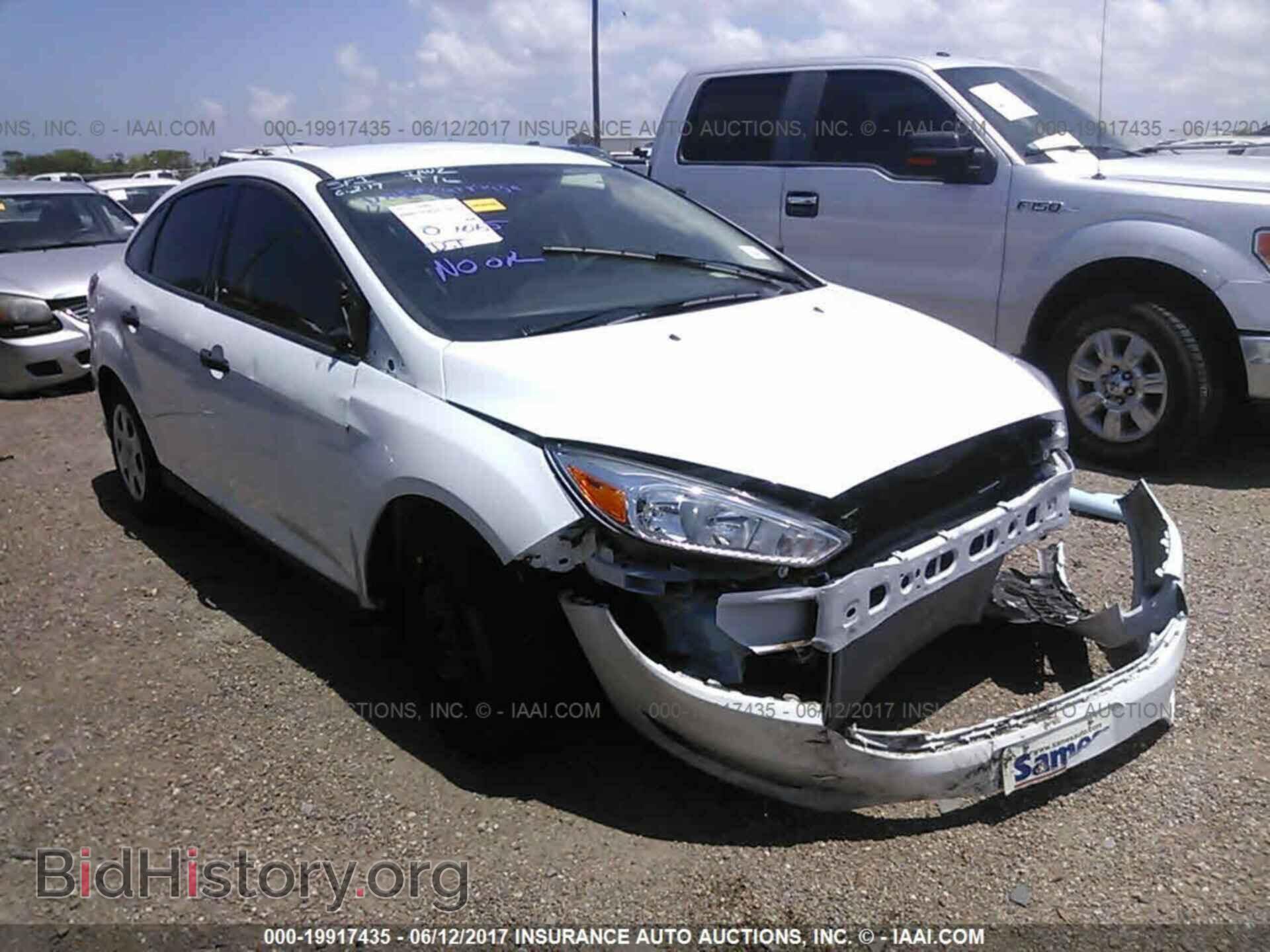 Photo 1FADP3E22HL210284 - Ford Focus 2017