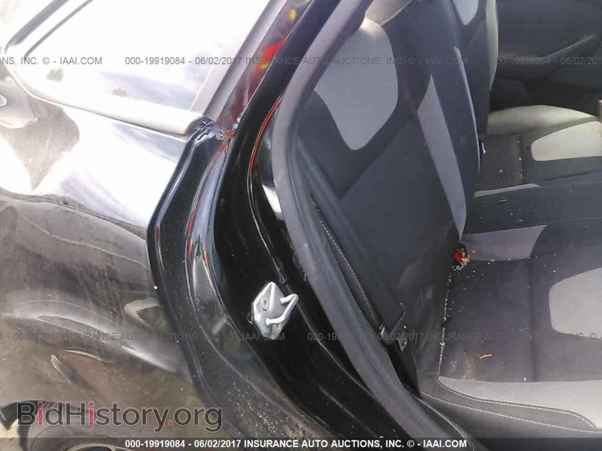 2012 Ford Focus - VIN: 1FAHP3F2XCL269544 - Photo 8