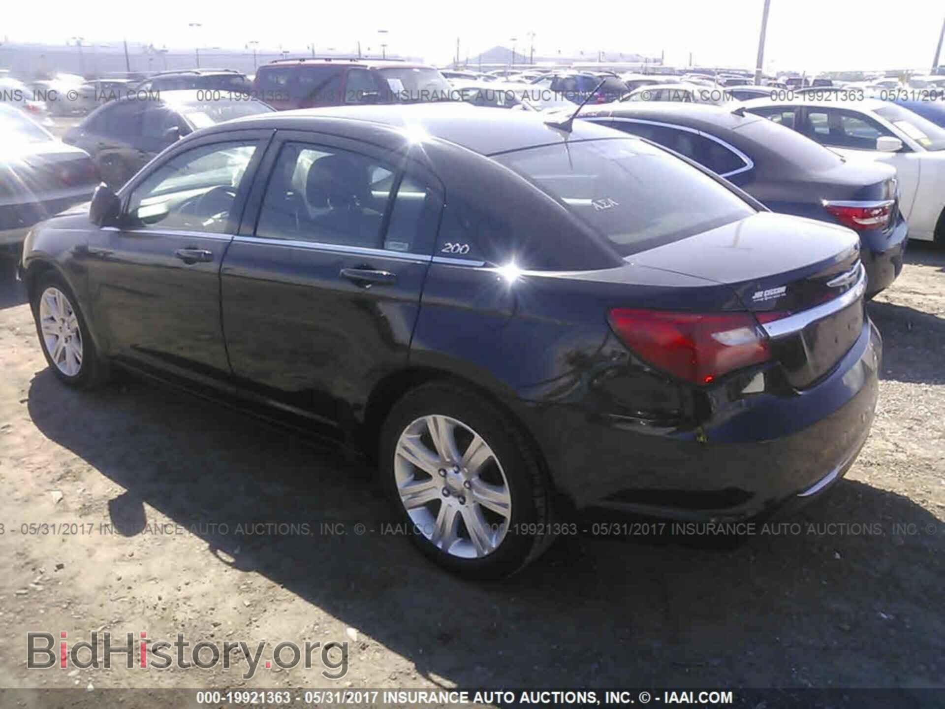 2012 Chrysler 200 - VIN: 1C3CCBBB6CN124977 - Фото 3