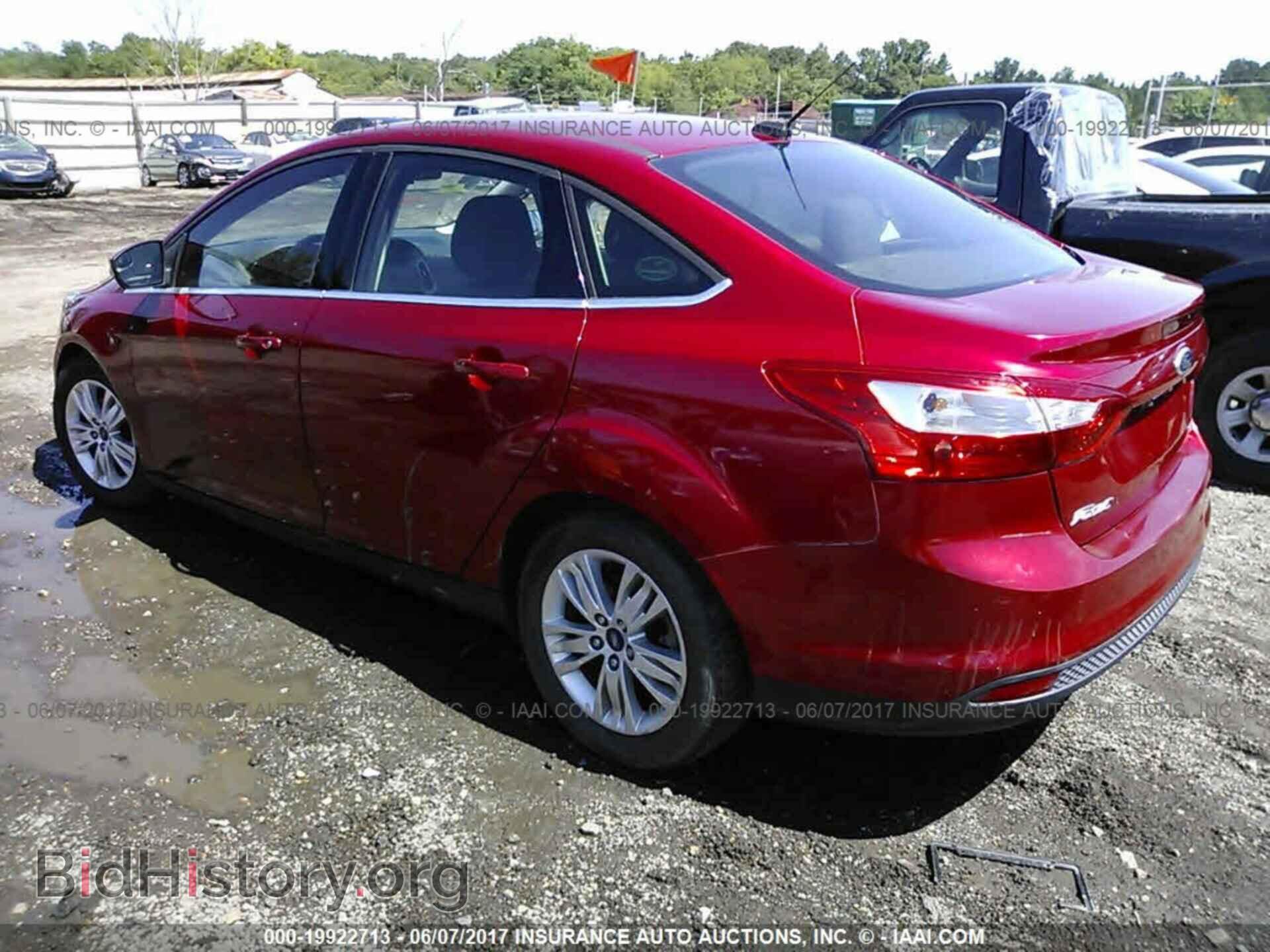 2012 Ford Focus - VIN: 1FAHP3H27CL454874 - Фото 3