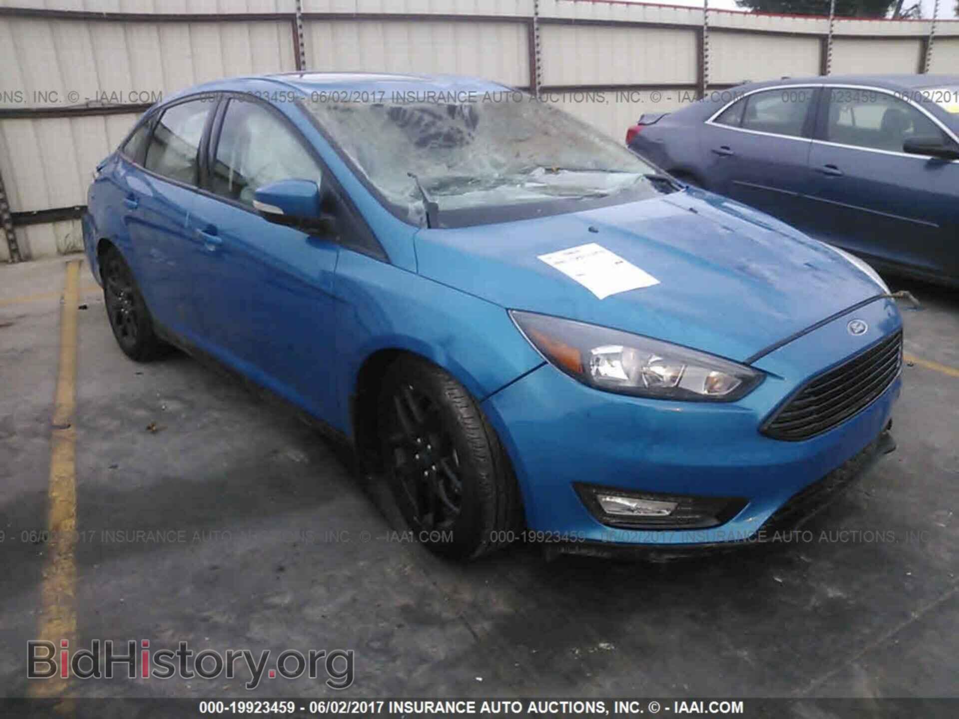 Photo 1FADP3FE3GL275281 - Ford Focus 2016