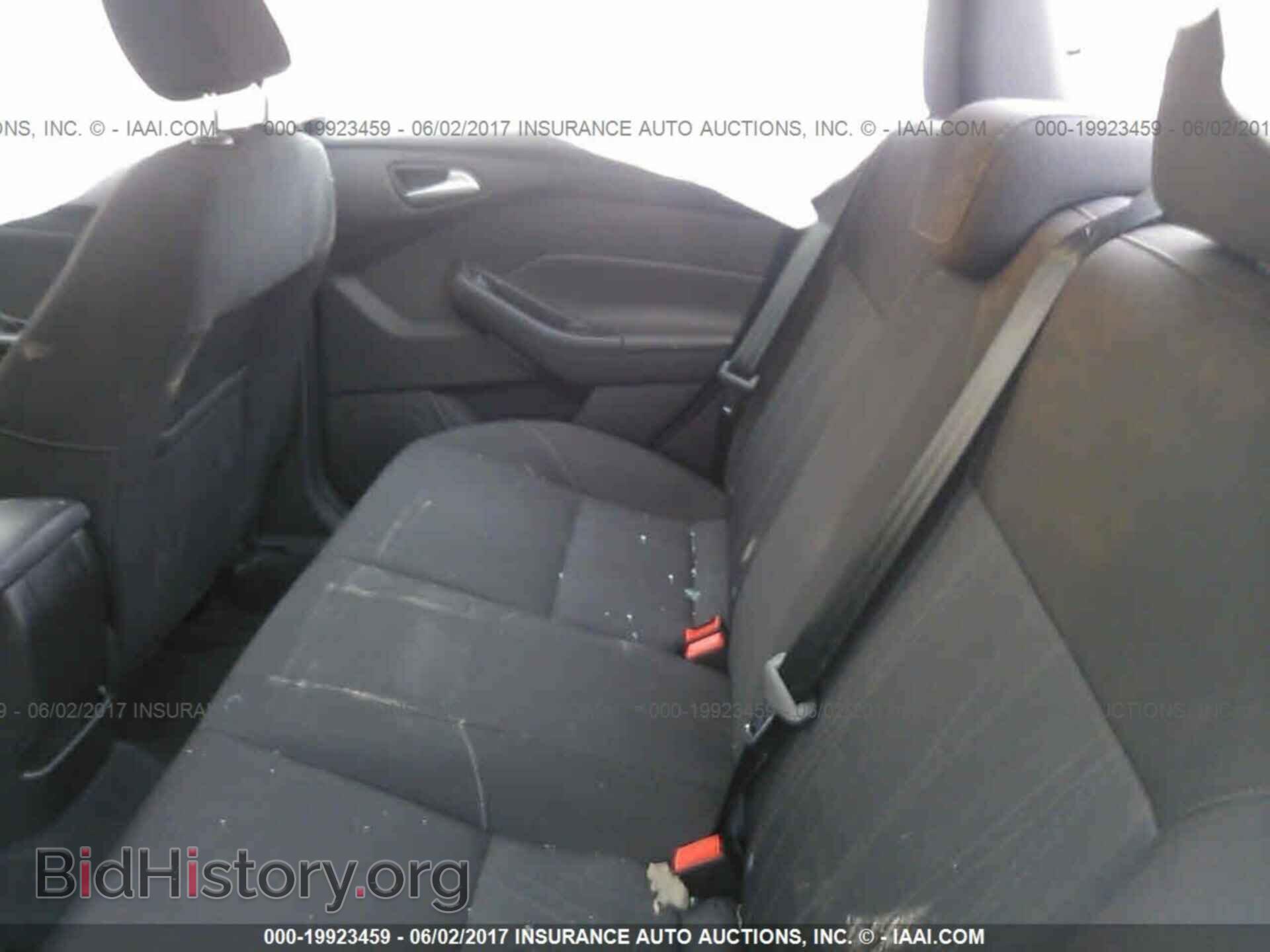2016 Ford Focus - VIN: 1FADP3FE3GL275281 - Фото 8