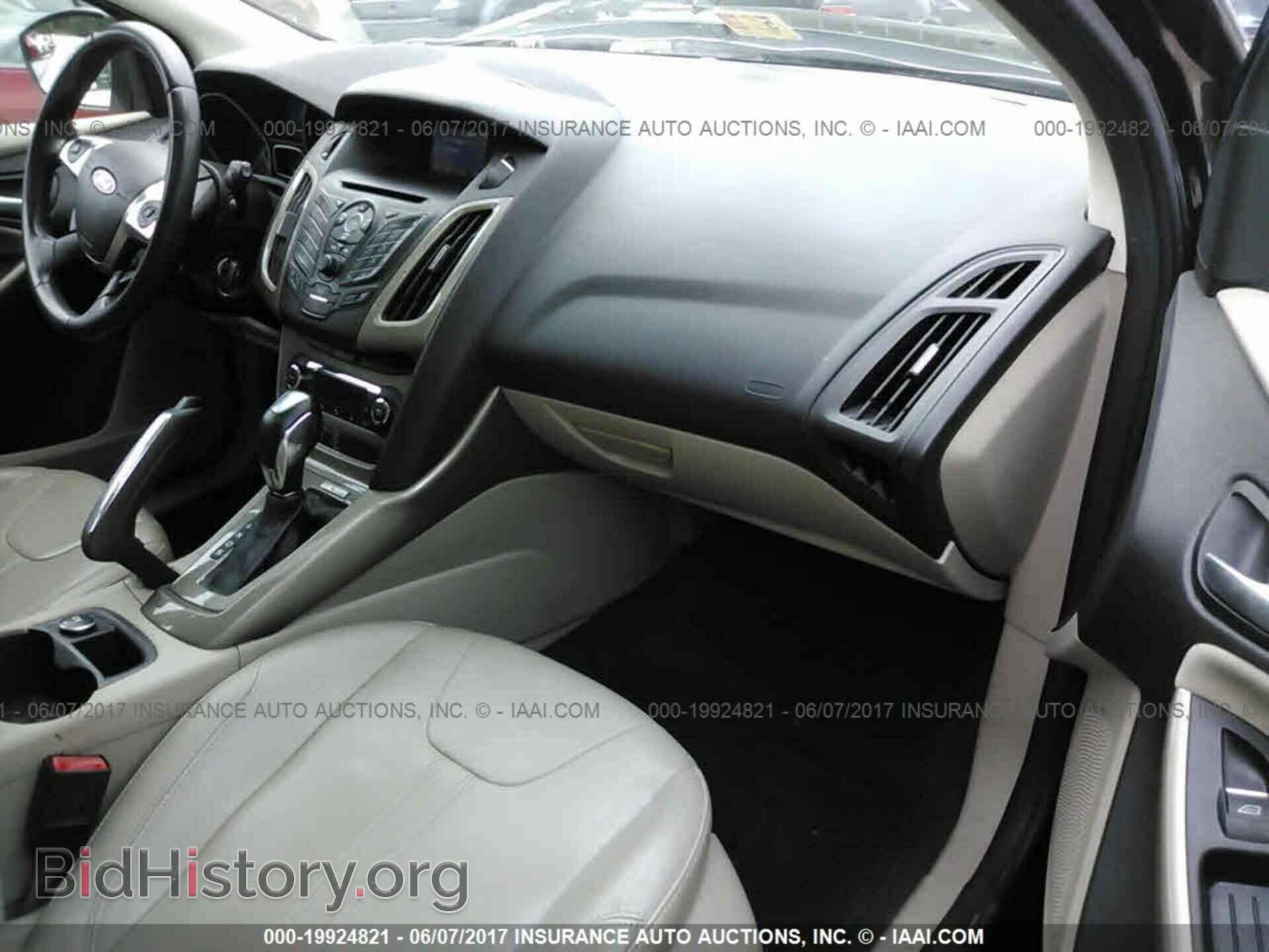 2012 Ford Focus - VIN: 1FAHP3M29CL138558 - Фото 5