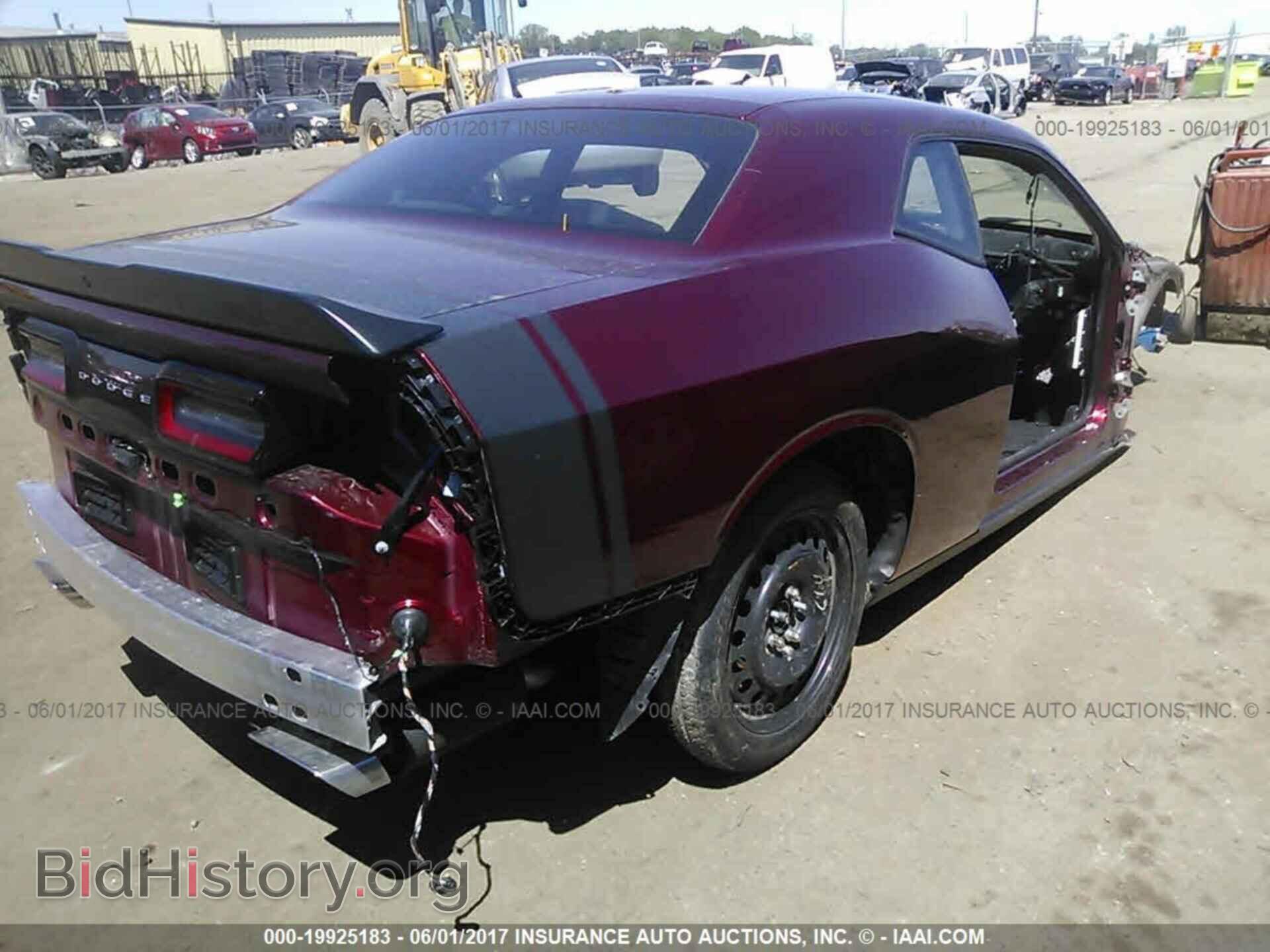 2017 Dodge Challenger - VIN: 2C3CDZFJ5HH608811 - Photo 4