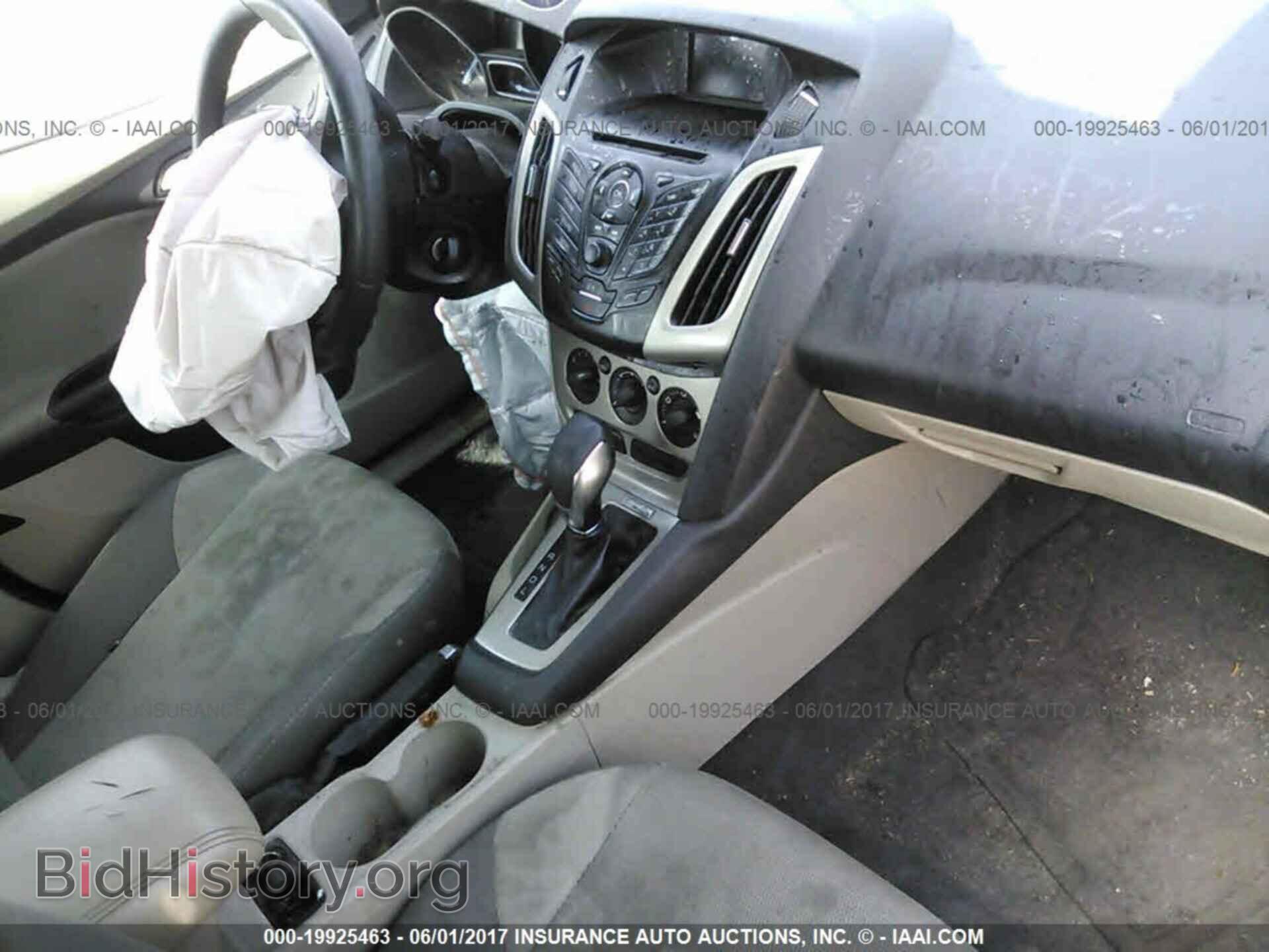 2014 Ford Focus - VIN: 1FADP3F28EL139716 - Photo 5