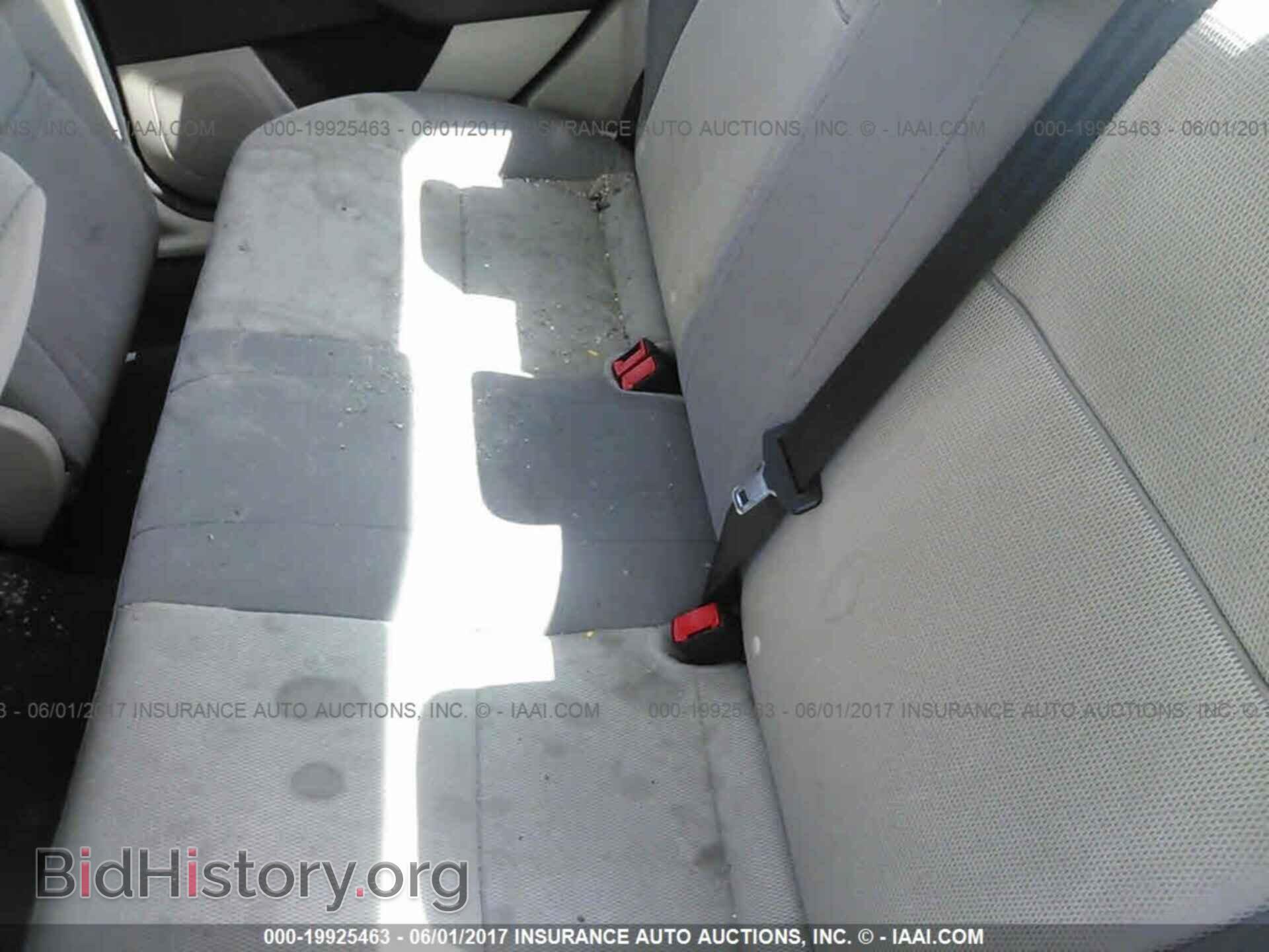2014 Ford Focus - VIN: 1FADP3F28EL139716 - Photo 8