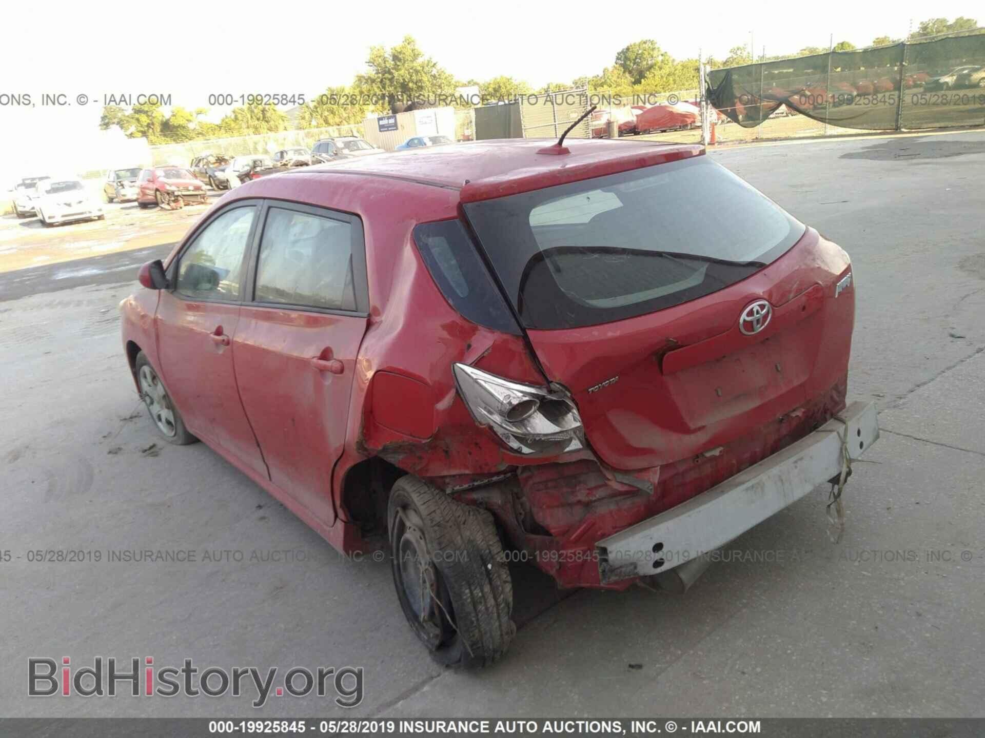 2010 Toyota Corolla Matrix - VIN: 2T1KU4EEXAC198795 - Фото 3