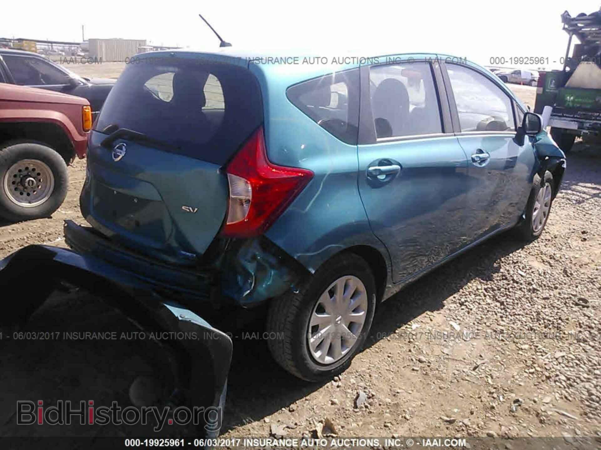 2014 Nissan Versa note - VIN: 3N1CE2CP6EL416926 - Фото 4