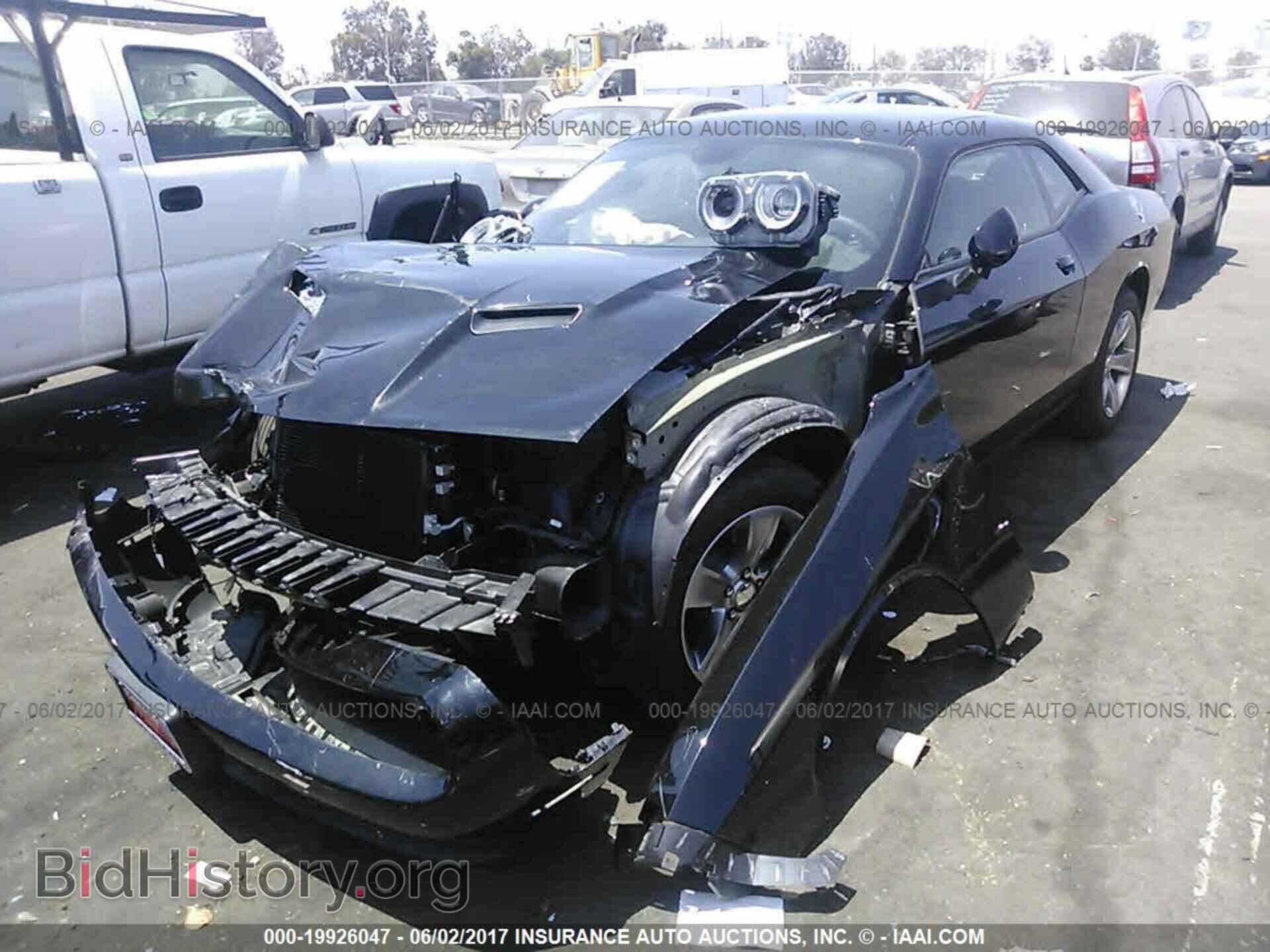 2016 Dodge Challenger - VIN: 2C3CDZAGXGH338193 - Фото 2