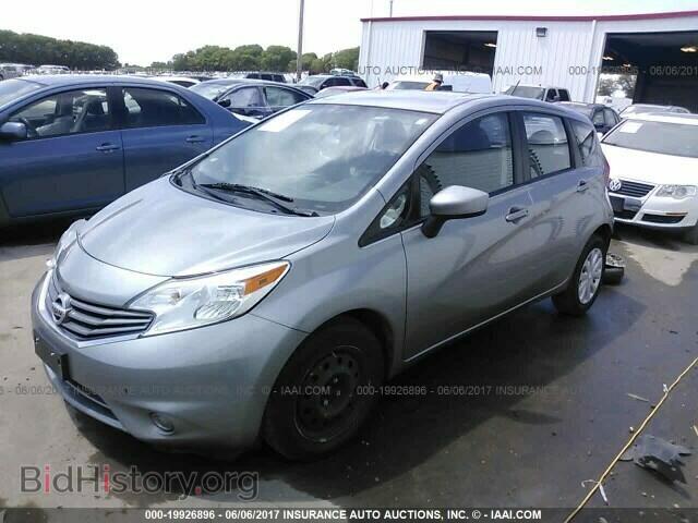 2015 Nissan Versa note - VIN: 3N1CE2CP8FL373062 - Photo 2