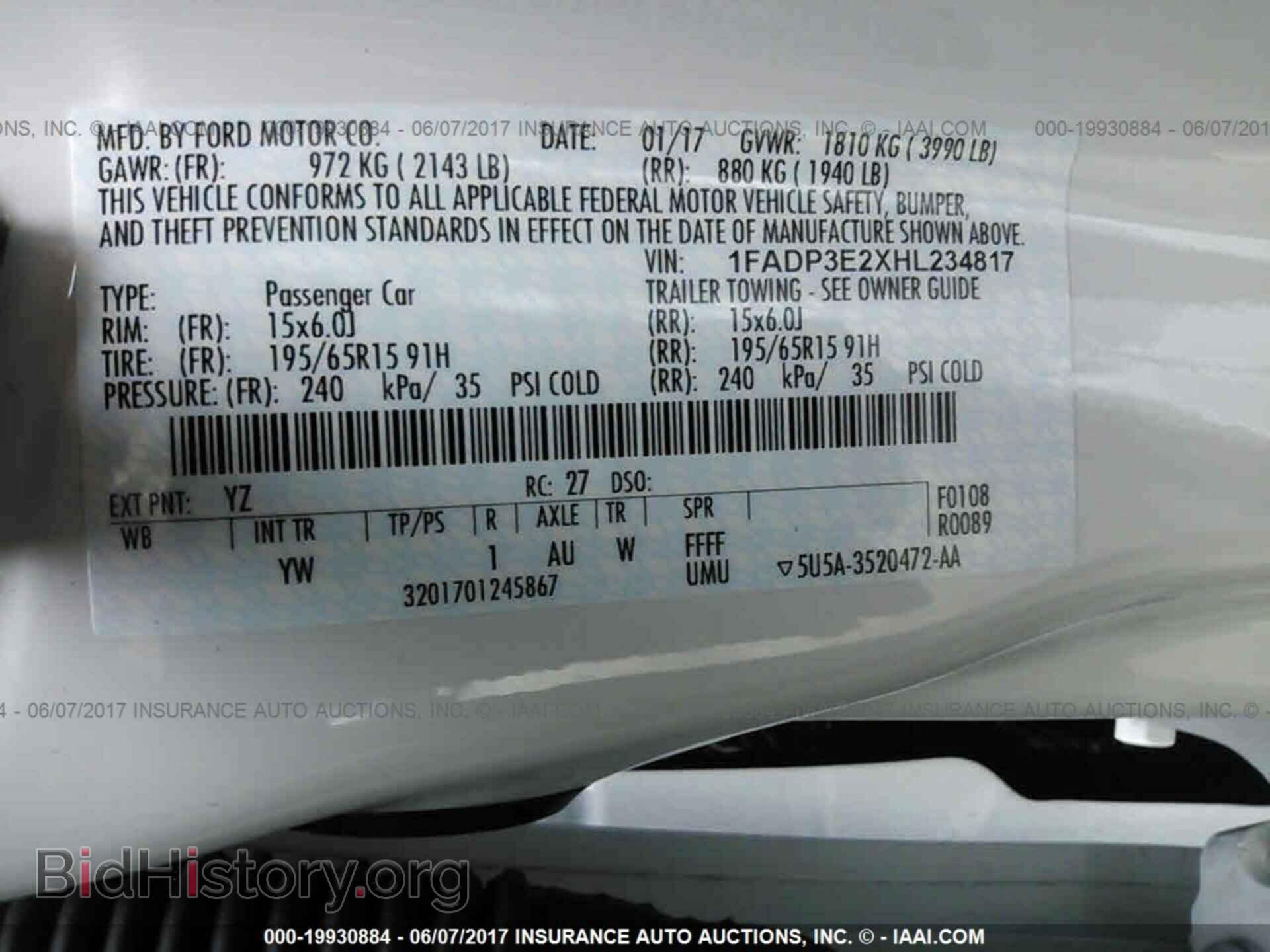2017 Ford Focus - VIN: 1FADP3E2XHL234817 - Photo 9