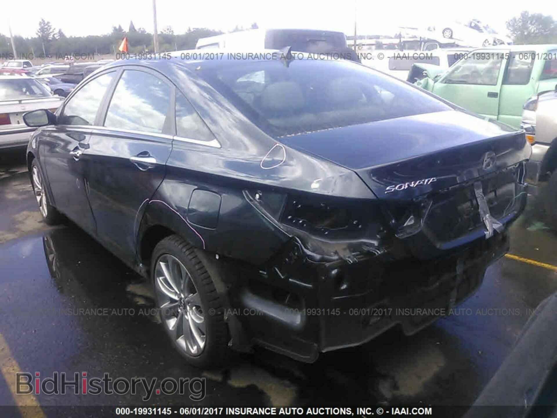 2012 Hyundai Sonata - VIN: 5NPEC4AC0CH387797 - Фото 3