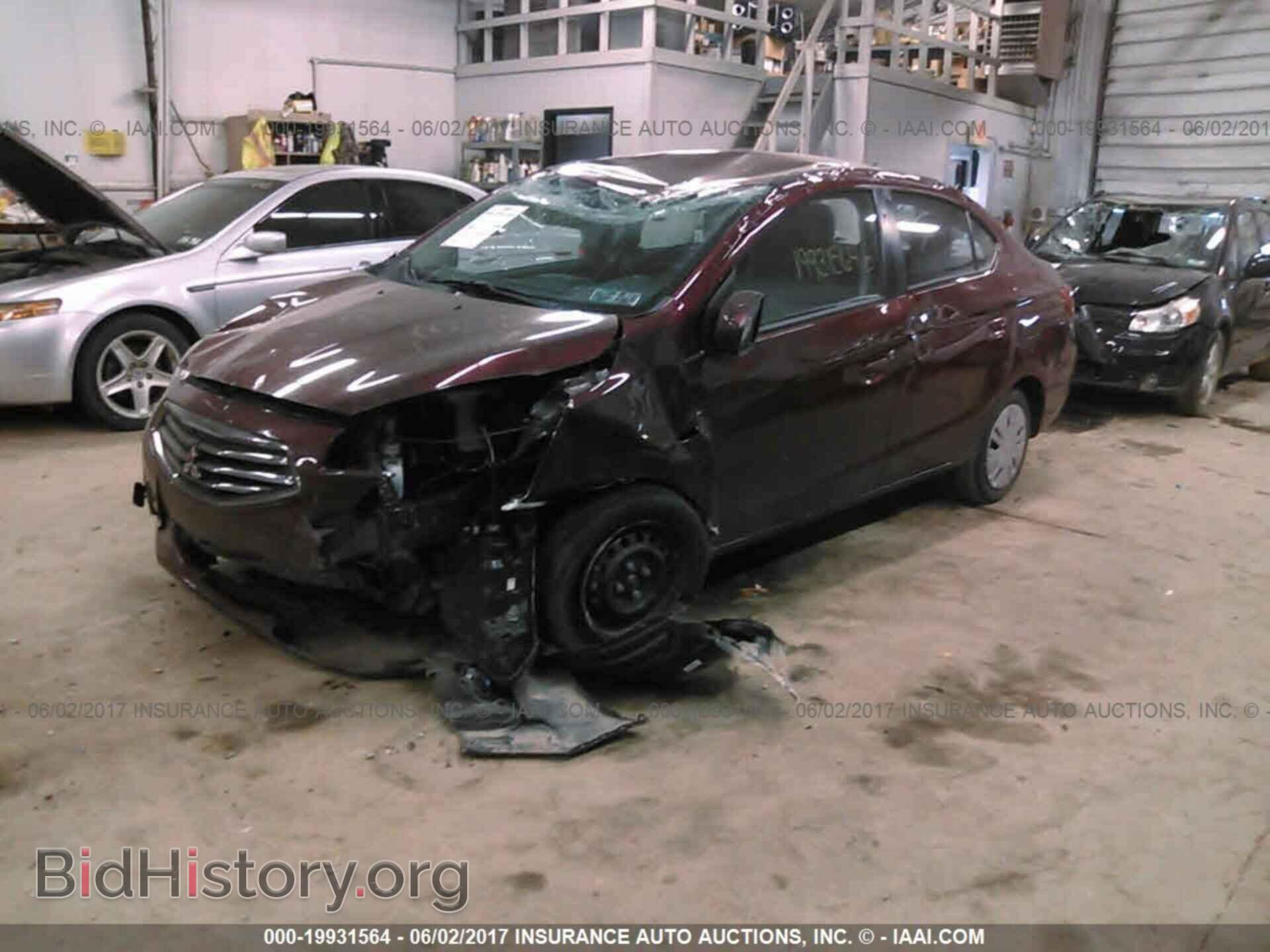 2017 Mitsubishi Mirage - VIN: ML32F3FJ8HHF11807 - Фото 2