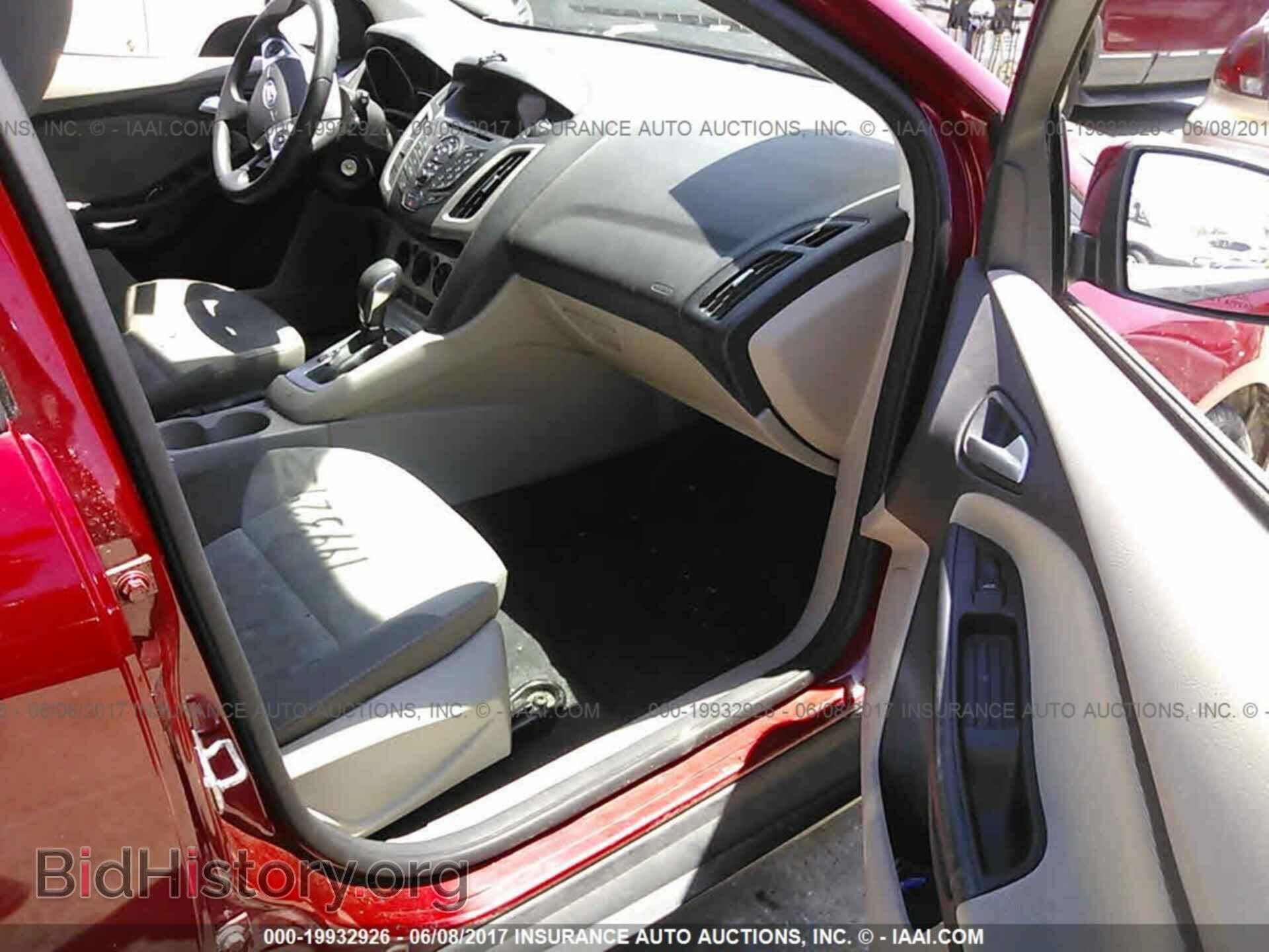 2012 Ford Focus - VIN: 1FAHP3K20CL476644 - Photo 5