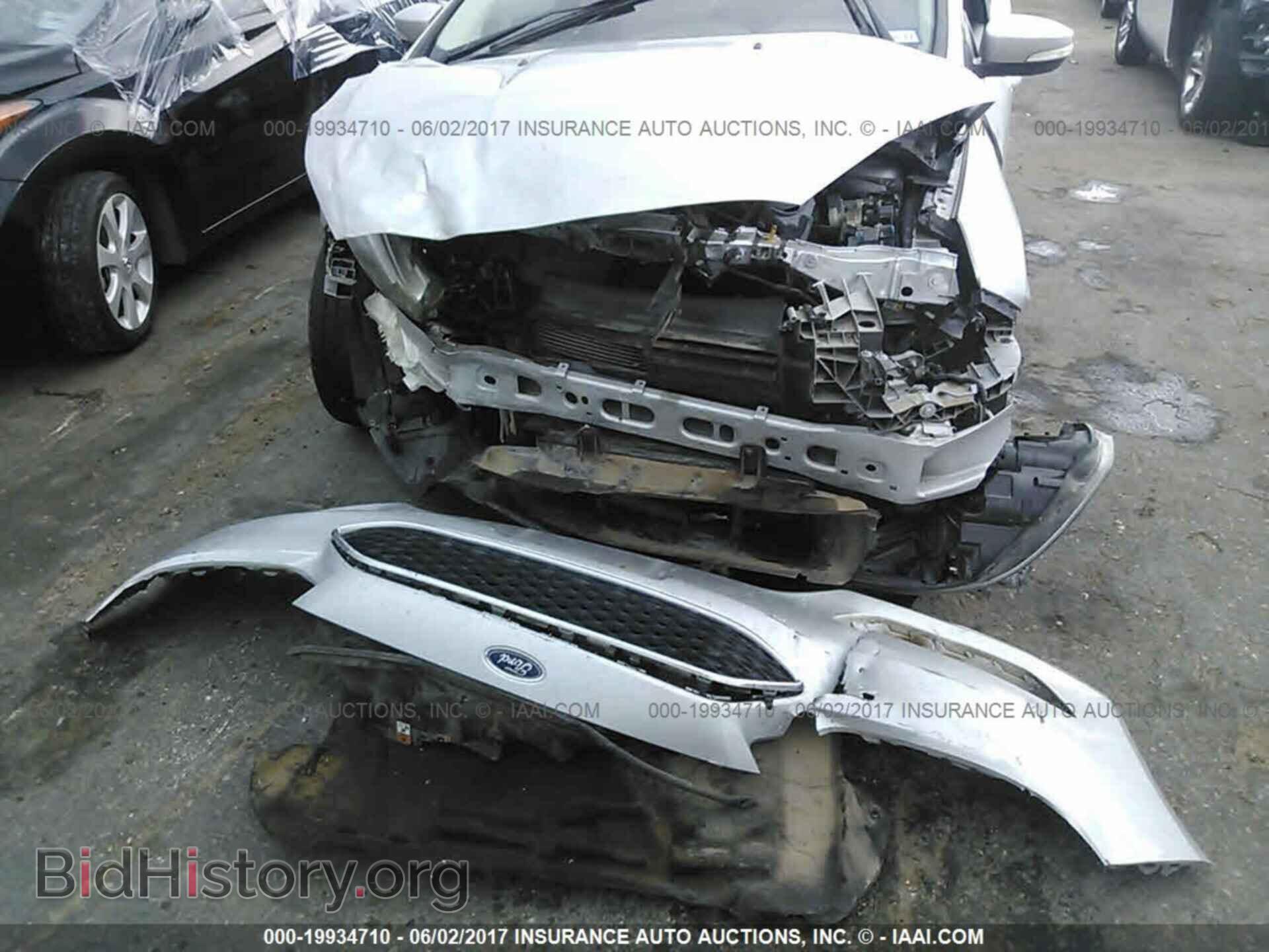 2015 Ford Focus - VIN: 1FADP3F22FL347690 - Photo 6