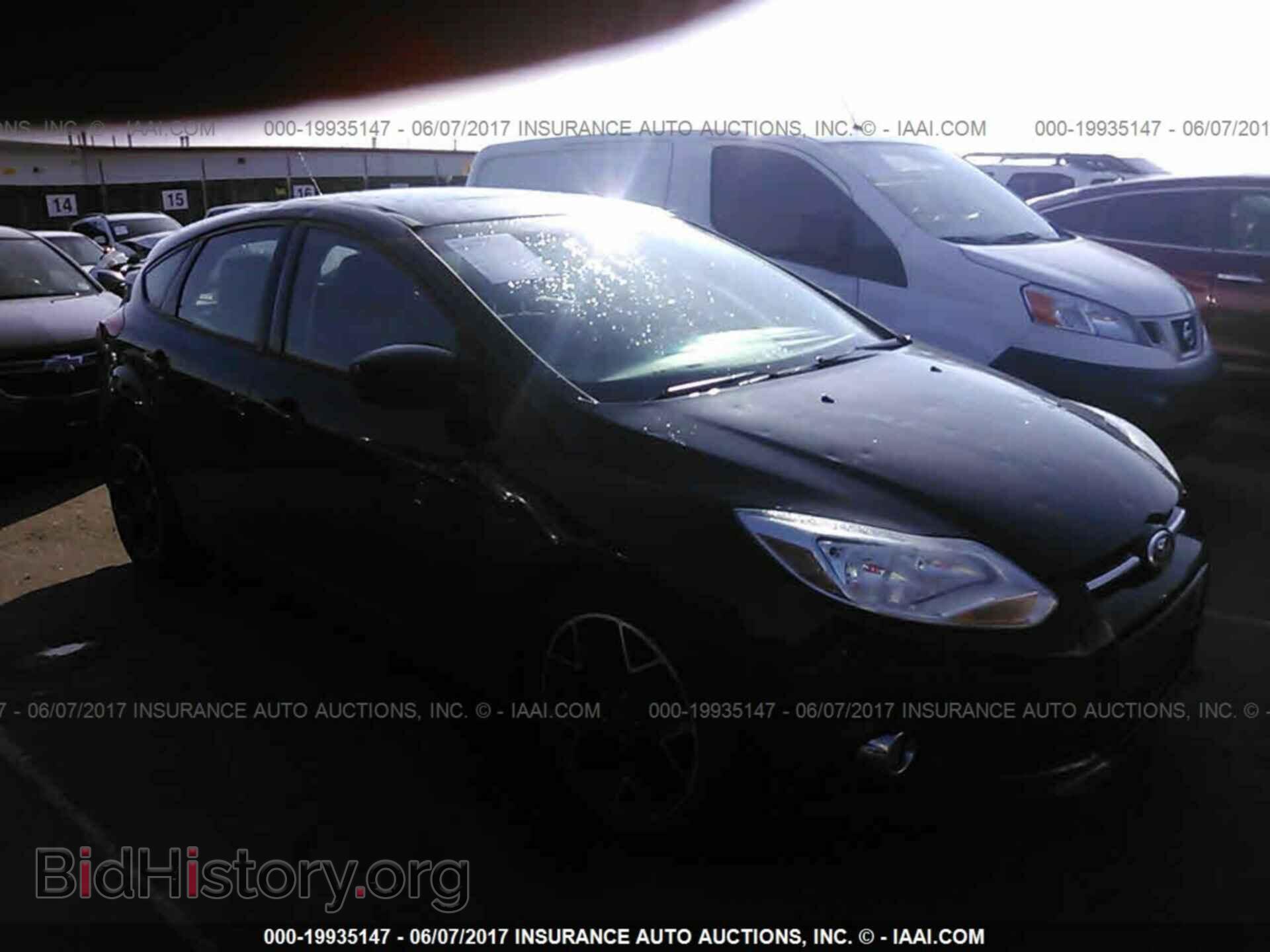 Photo 1FAHP3K25CL422675 - Ford Focus 2012