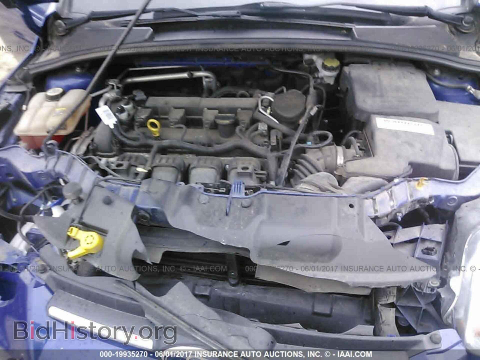 2012 Ford Focus - VIN: 1FAHP3E27CL413150 - Photo 10