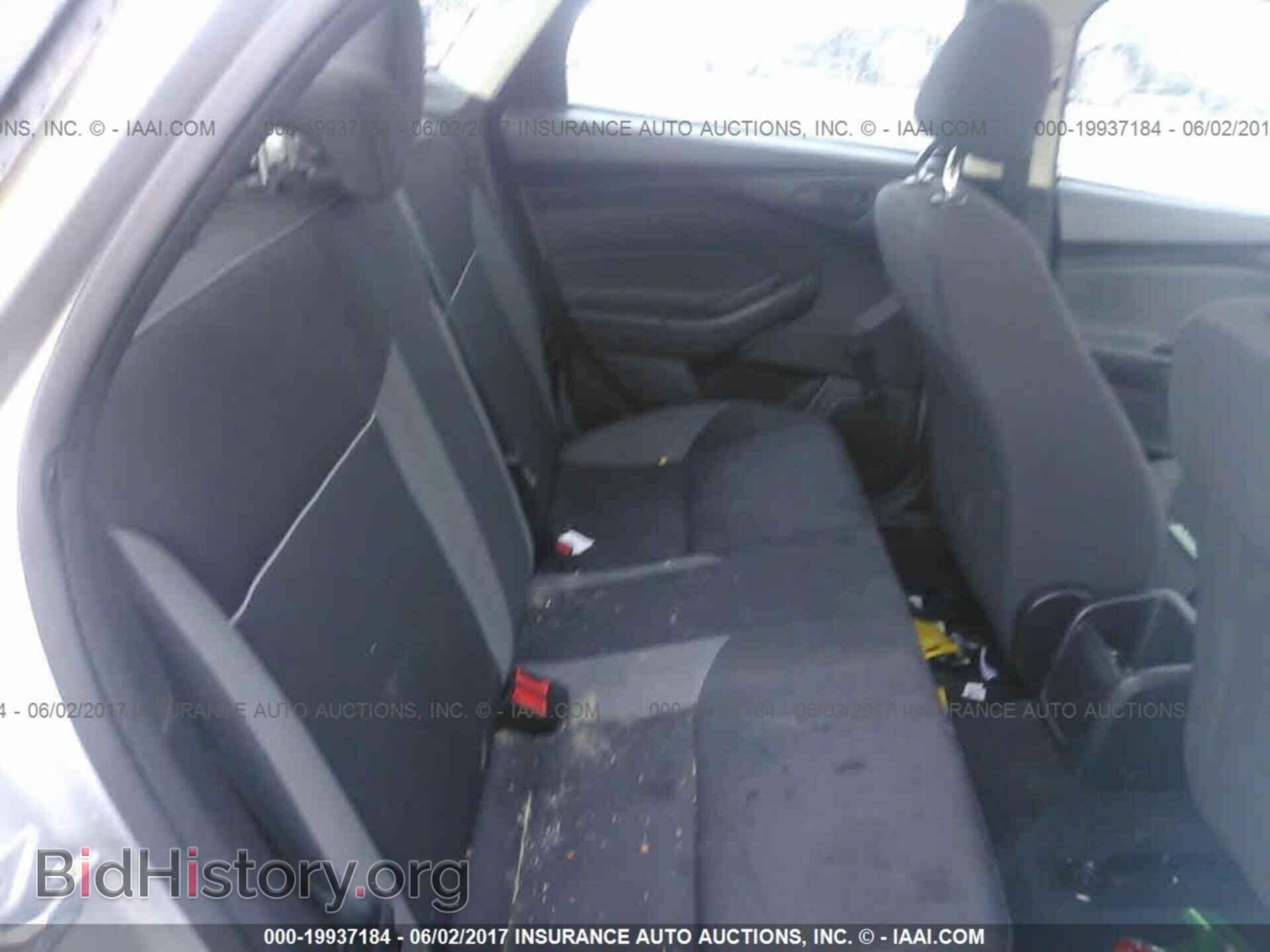 2014 Ford Focus - VIN: 1FADP3E23EL175783 - Photo 8