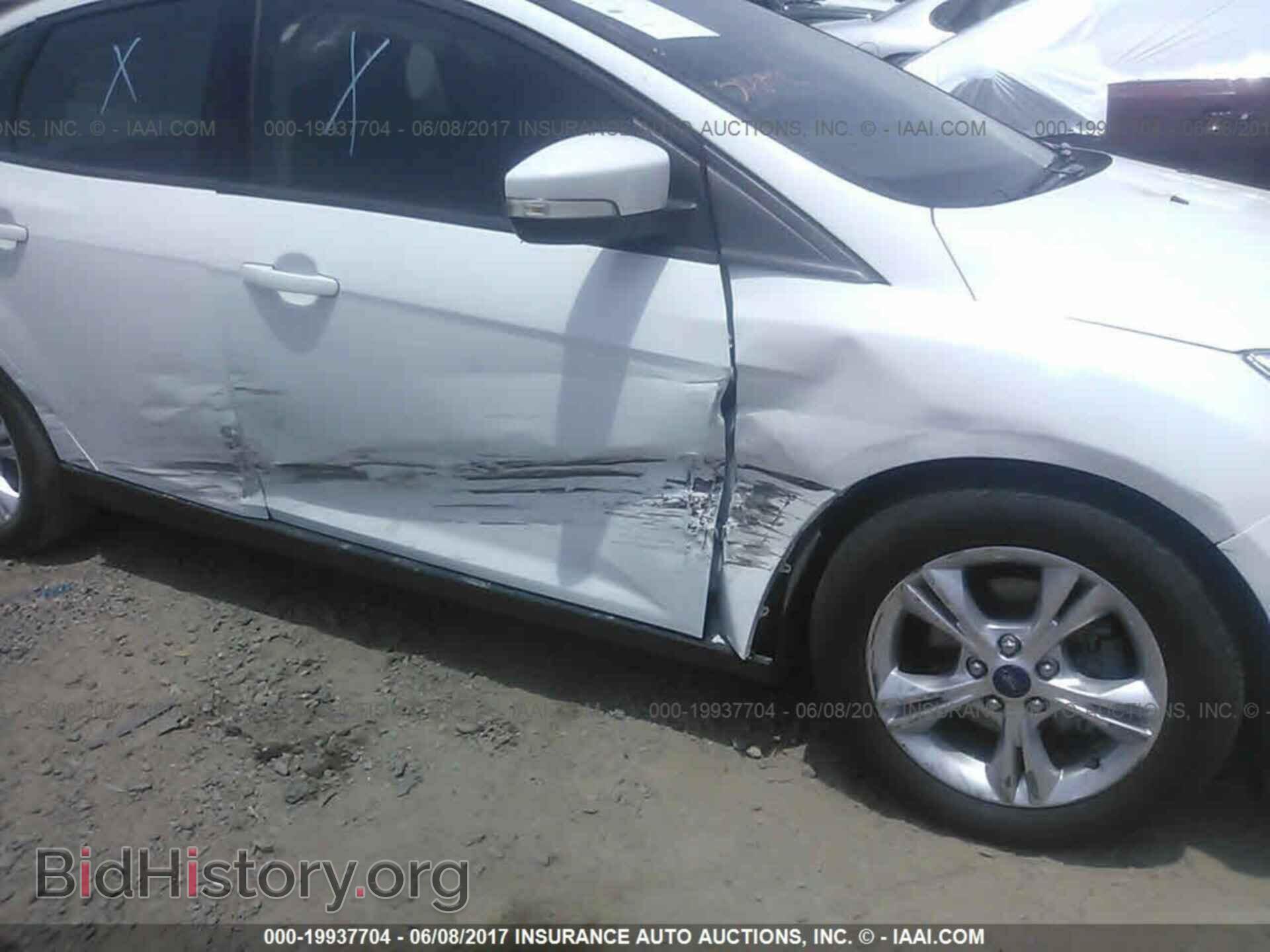 2014 Ford Focus - VIN: 1FADP3F25EL374638 - Photo 6