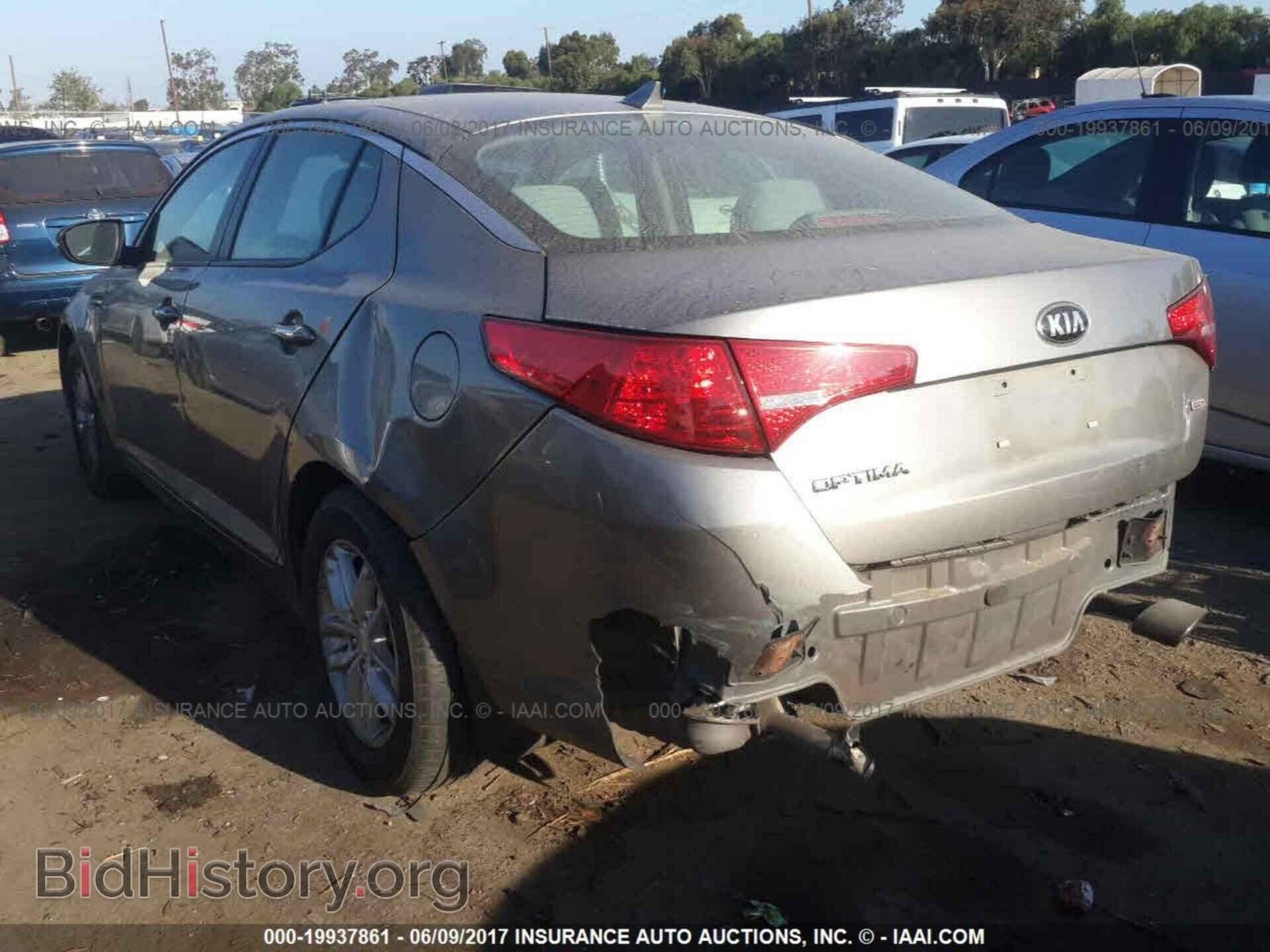 2013 Kia Optima - VIN: 5XXGM4A70DG145064 - Photo 3