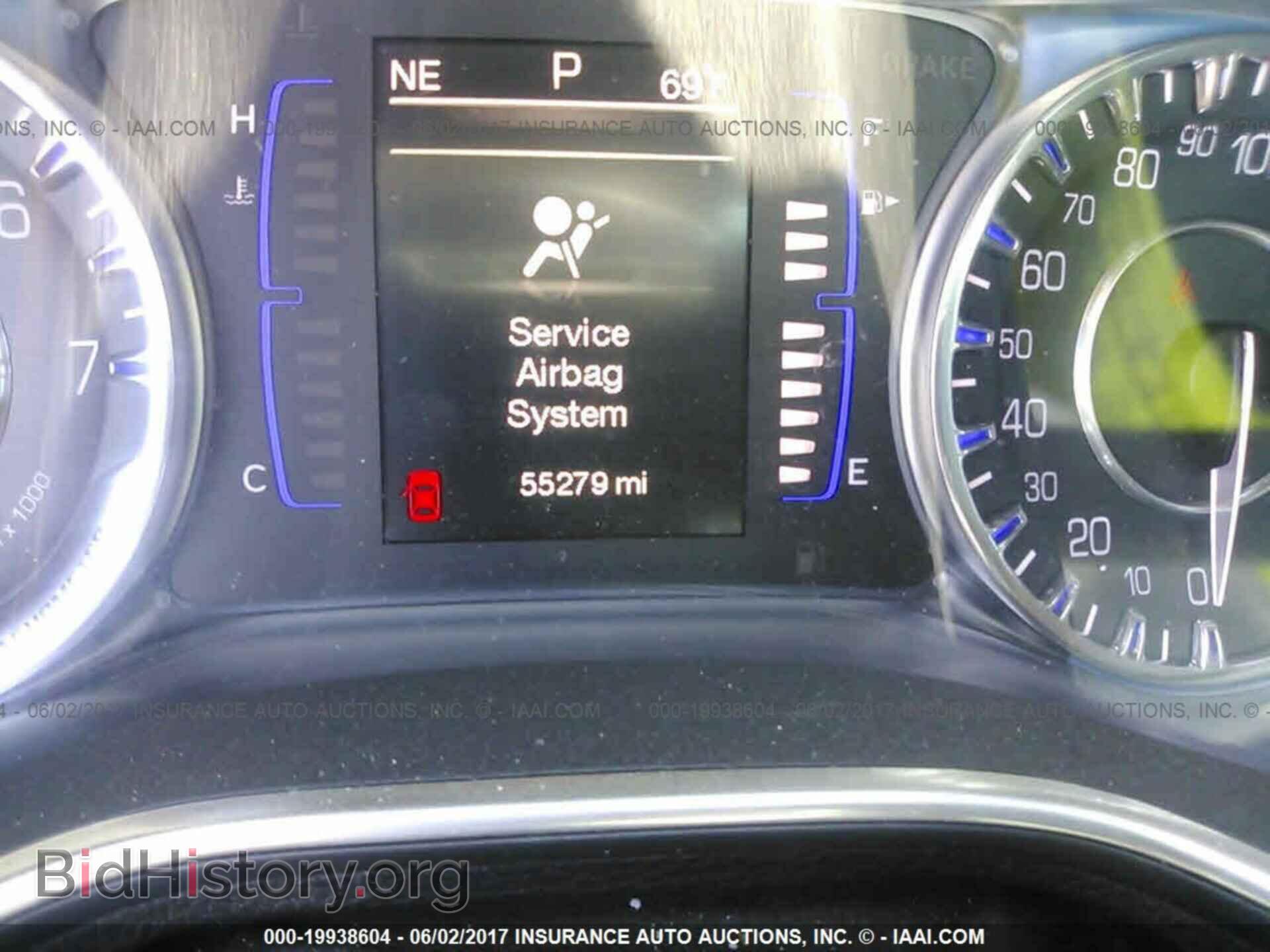 2015 Chrysler 200 - VIN: 1C3CCCAB8FN732558 - Photo 7