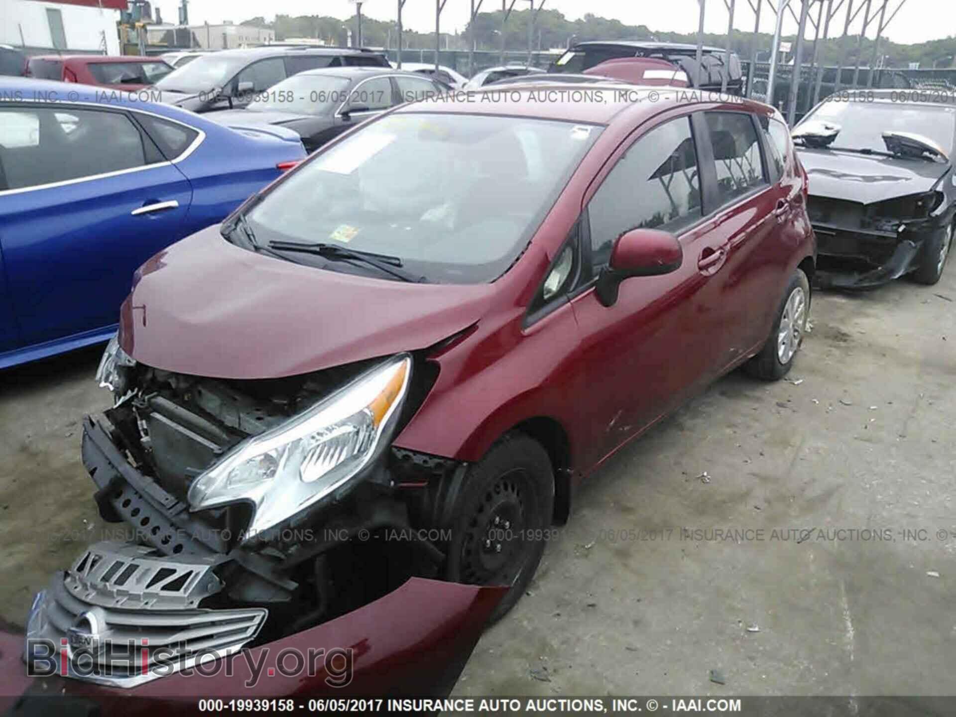 2014 Nissan Versa note - VIN: 3N1CE2CP9EL371626 - Фото 2