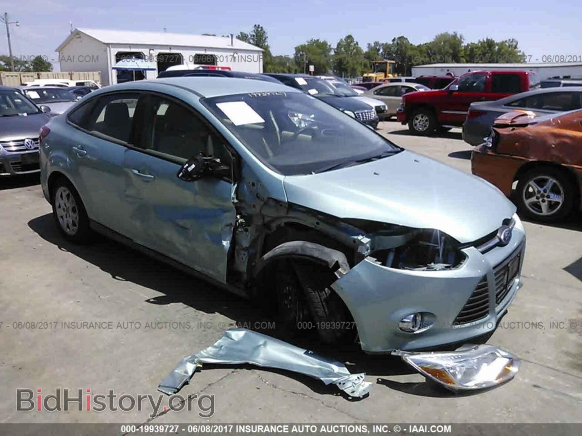 Photo 1FAHP3F29CL222084 - Ford Focus 2012