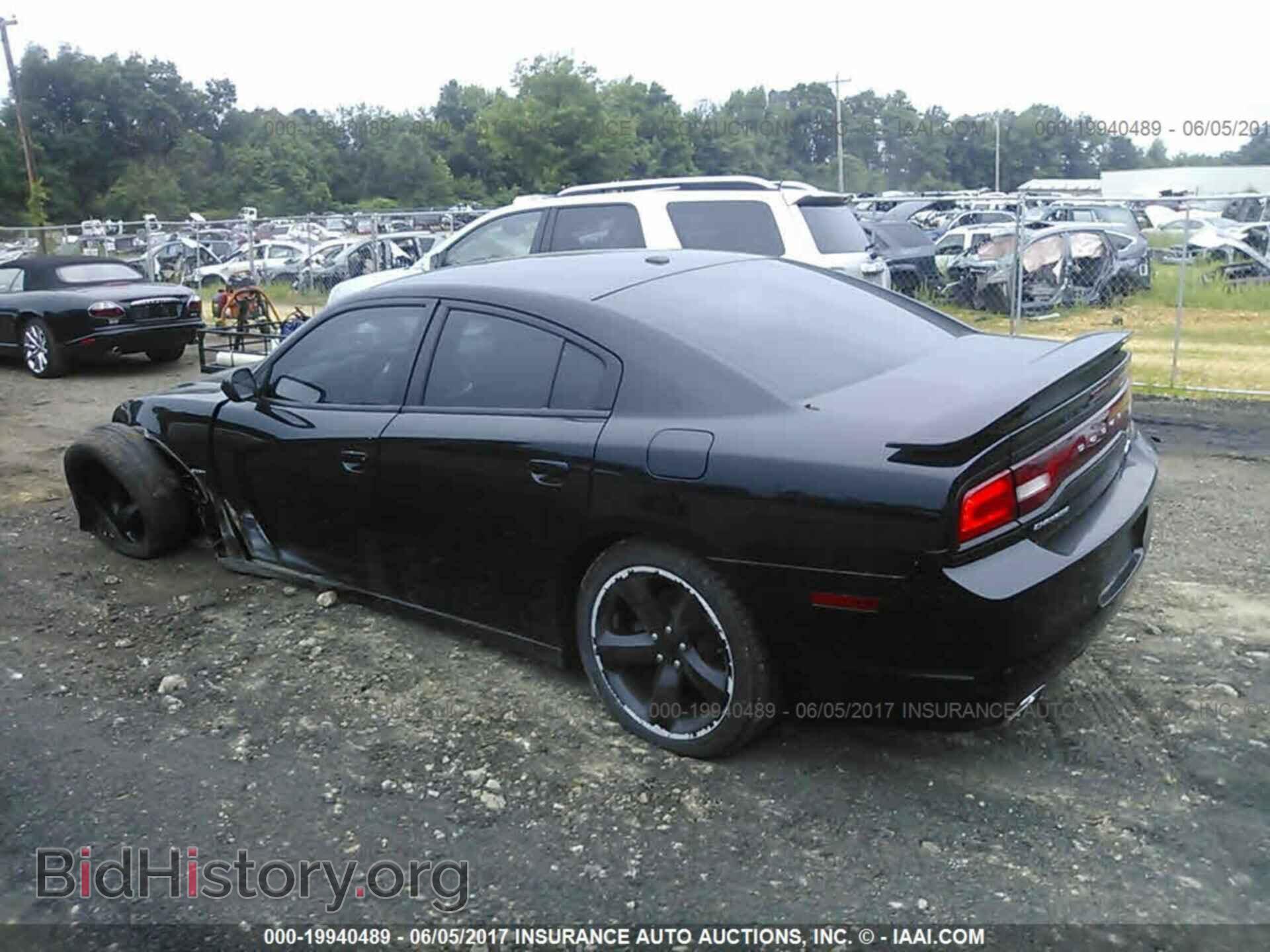 2014 Dodge Charger - VIN: 2C3CDXCT0EH350140 - Photo 3
