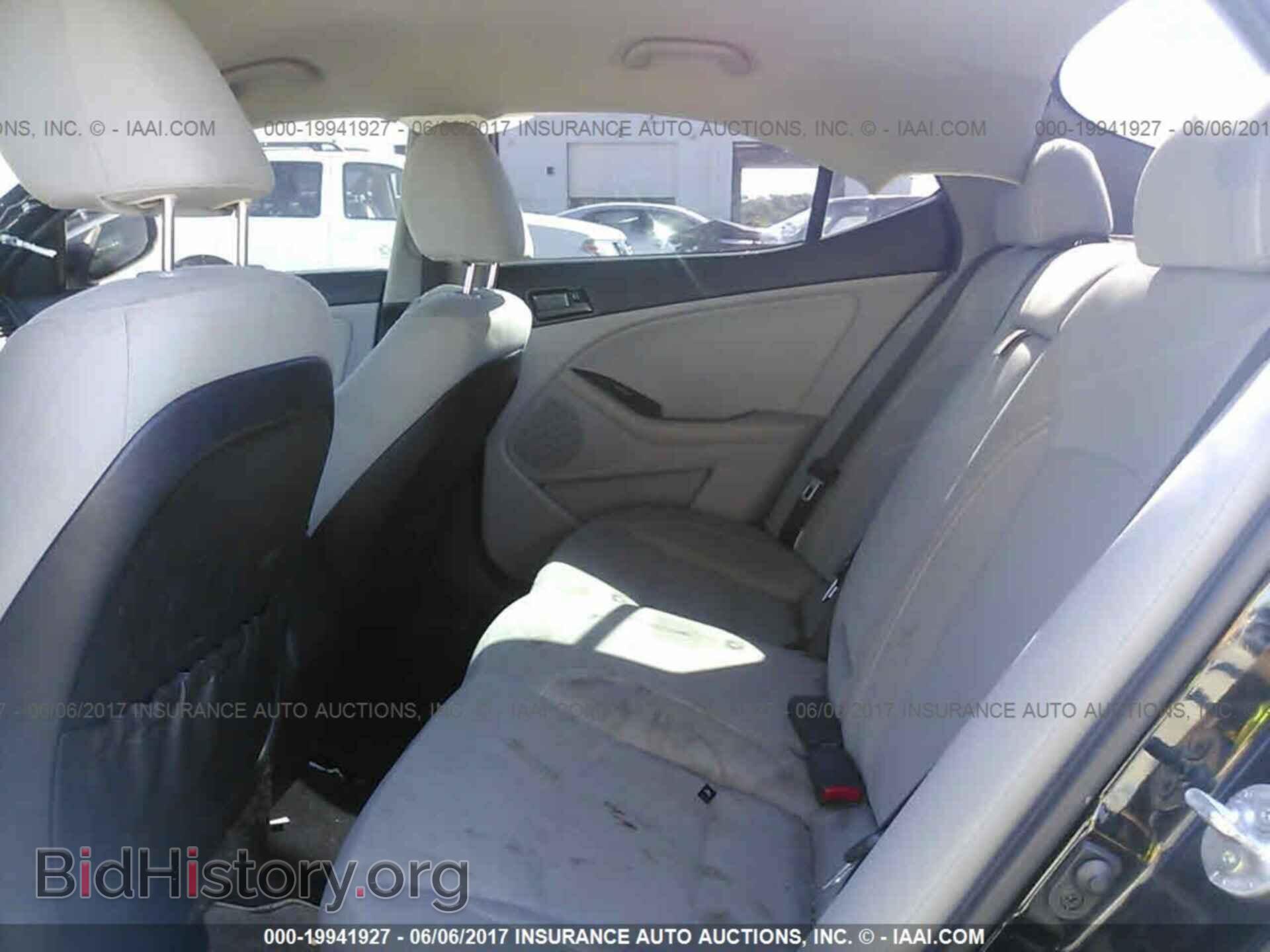 2013 Kia Optima - VIN: 5XXGM4A7XDG172613 - Photo 8