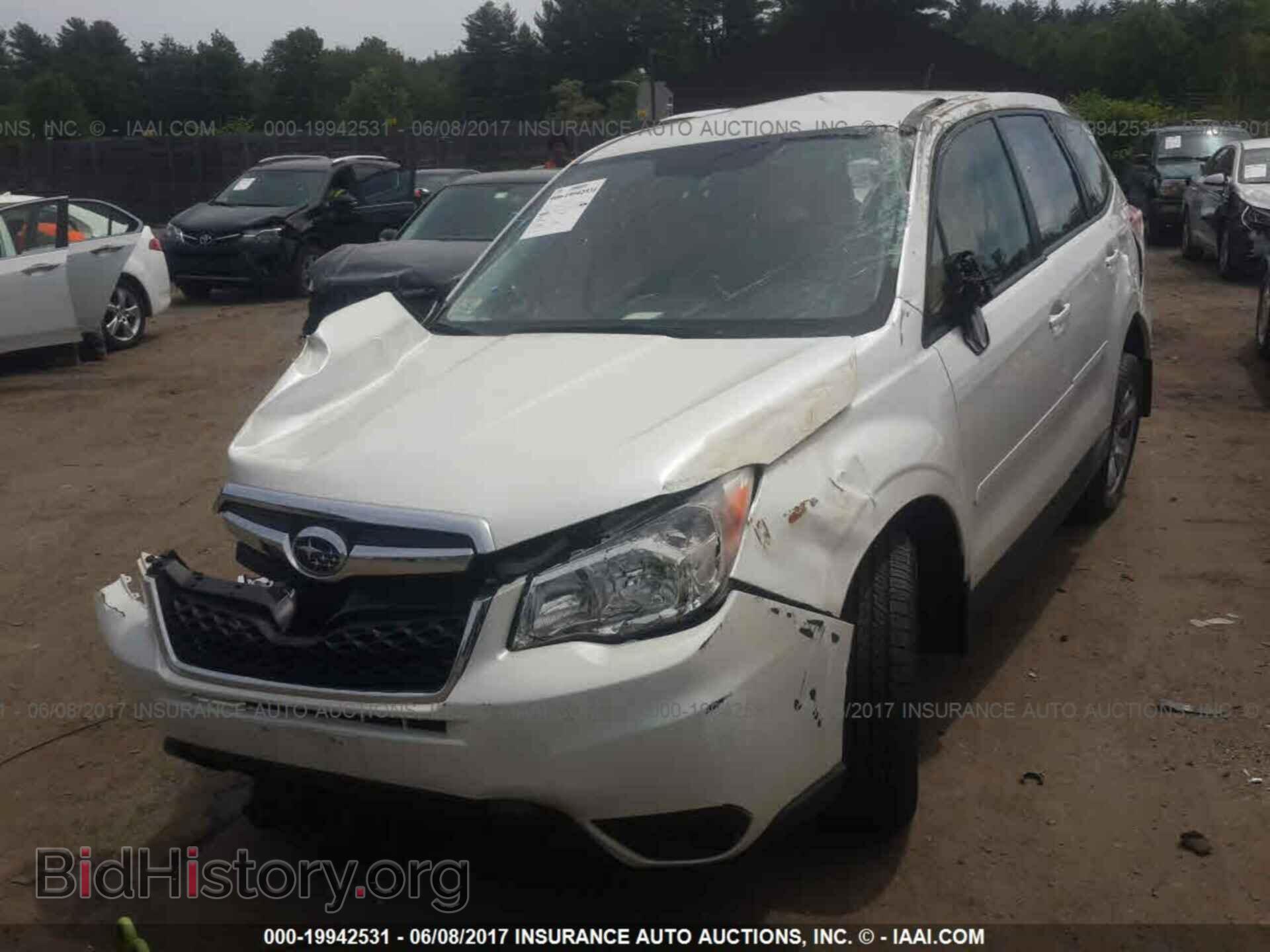 2014 Subaru Forester - VIN: JF2SJAAC7EH483100 - Фото 2