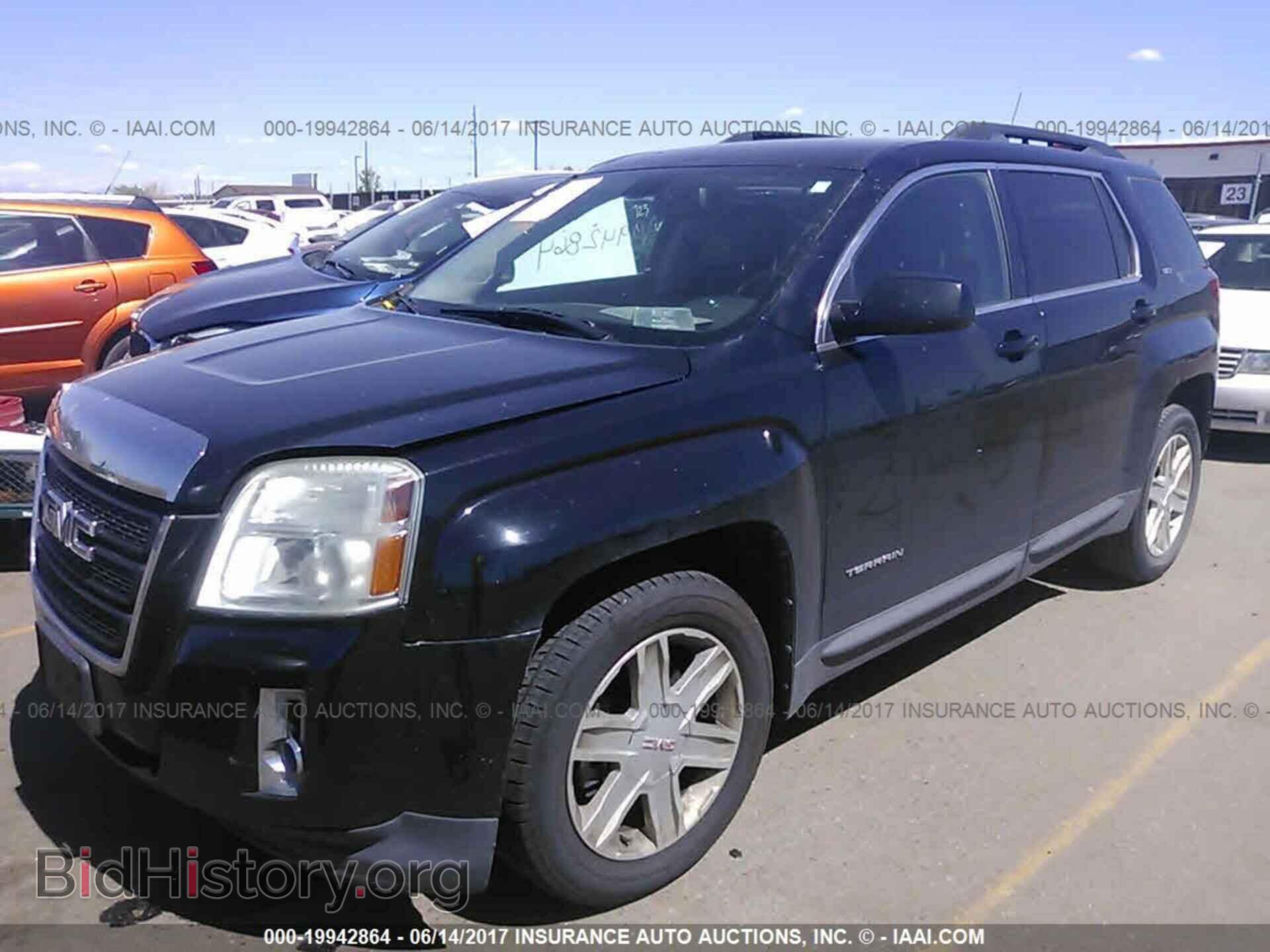 2011 Gmc Terrain - VIN: 2CTFLVEC9B6256377 - Photo 2