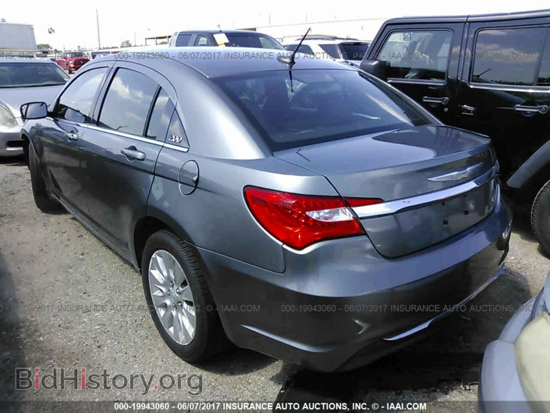 2012 Chrysler 200 - VIN: 1C3CCBAB9CN130077 - Photo 3