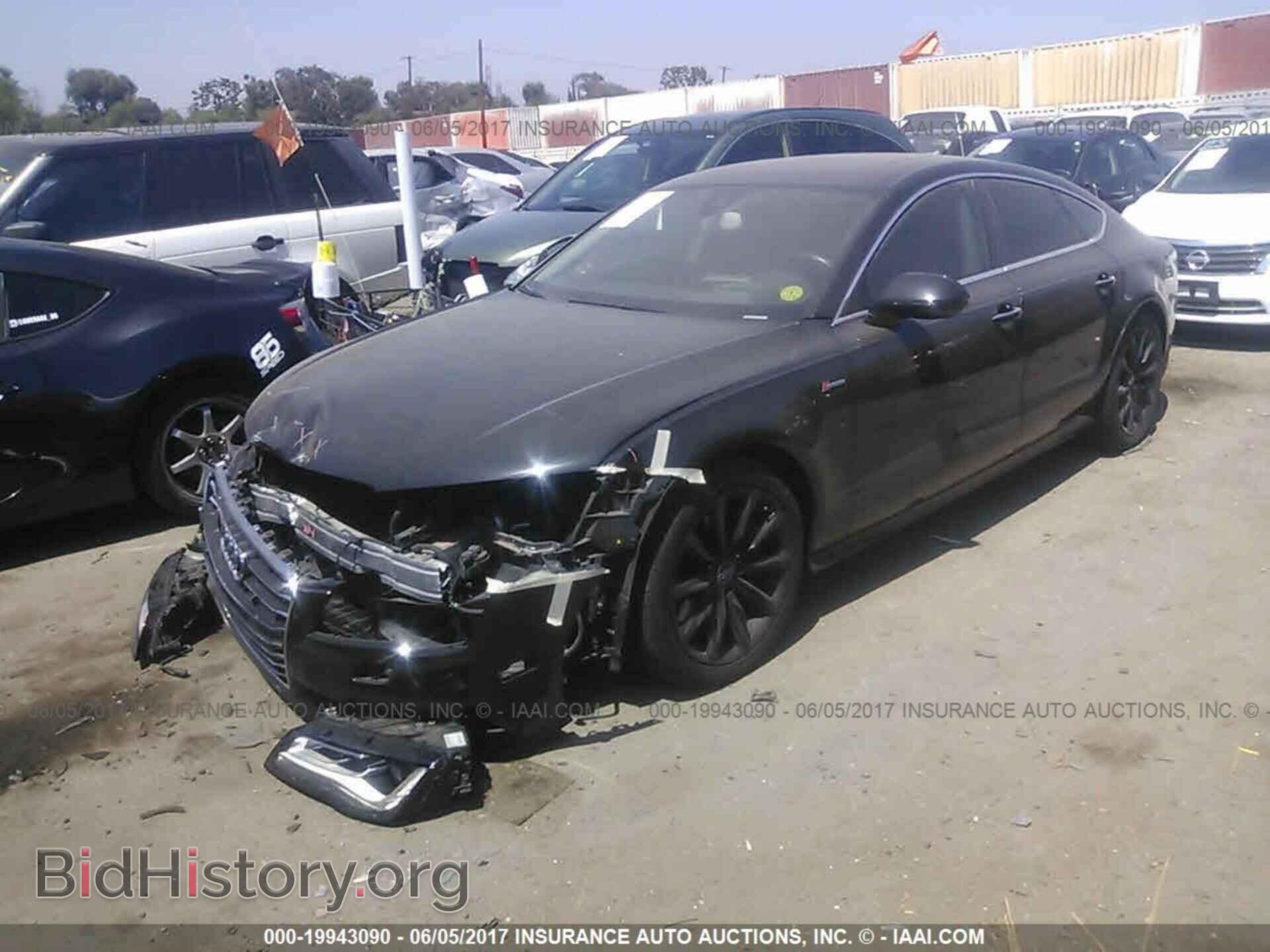 2012 Audi A7 - VIN: WAU3GAFC5CN052907 - Фото 2