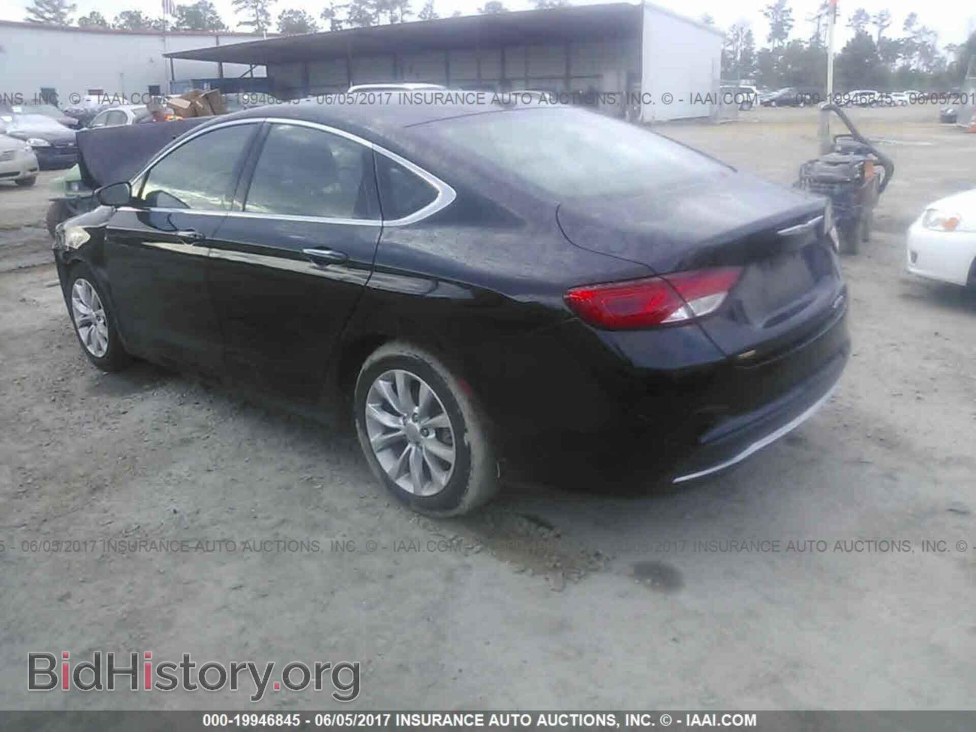 2015 Chrysler 200 - VIN: 1C3CCCCB6FN602727 - Photo 3