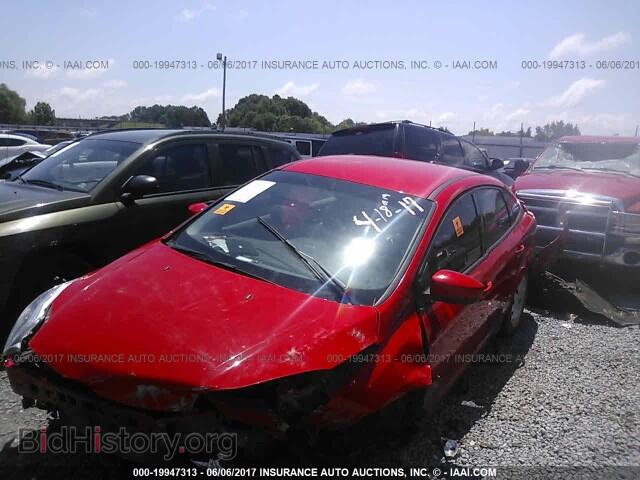 2012 Ford Focus - VIN: 1FAHP3F29CL235580 - Photo 2