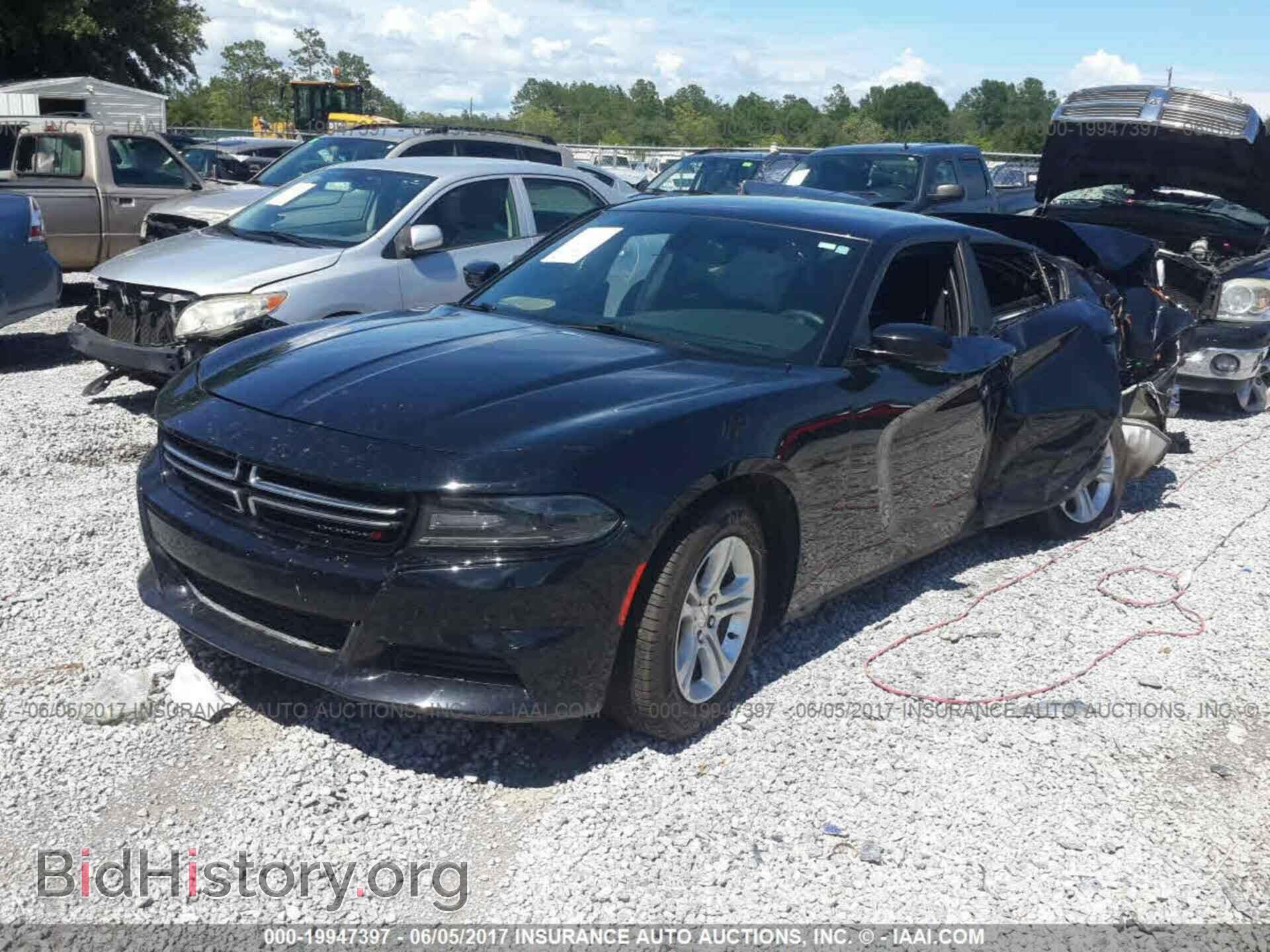 2016 Dodge Charger - VIN: 2C3CDXBG2GH103211 - Photo 2