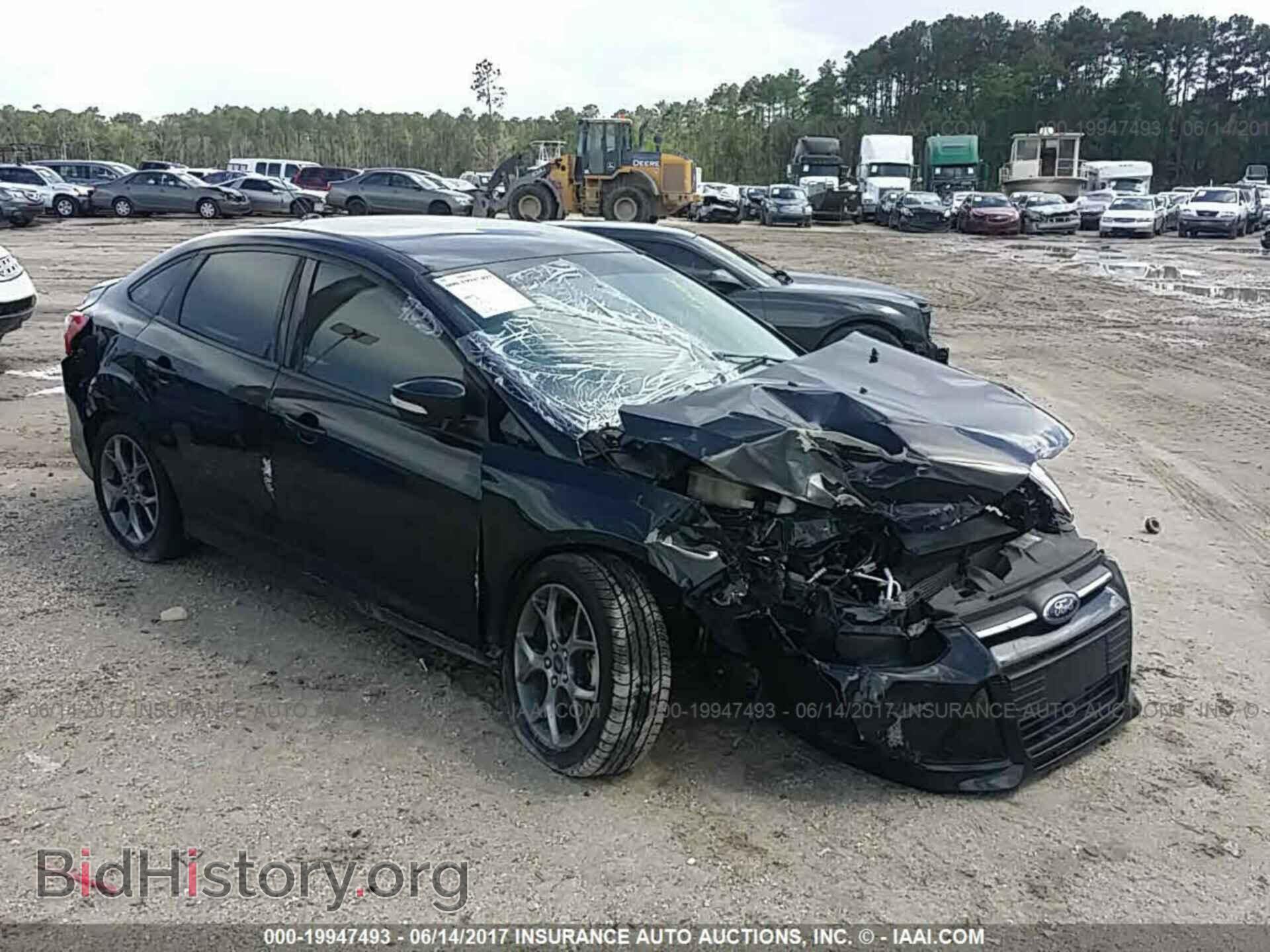 Photo 1FADP3F22EL292012 - Ford Focus 2014
