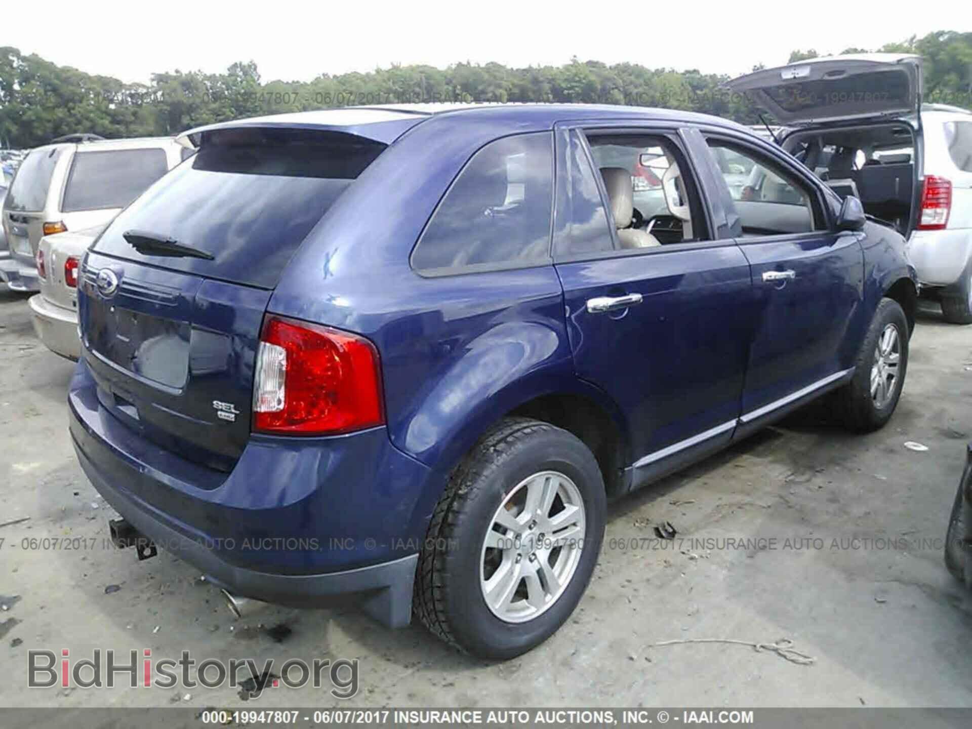 2011 Ford Edge - VIN: 2FMDK4JC6BBB43656 - Photo 4