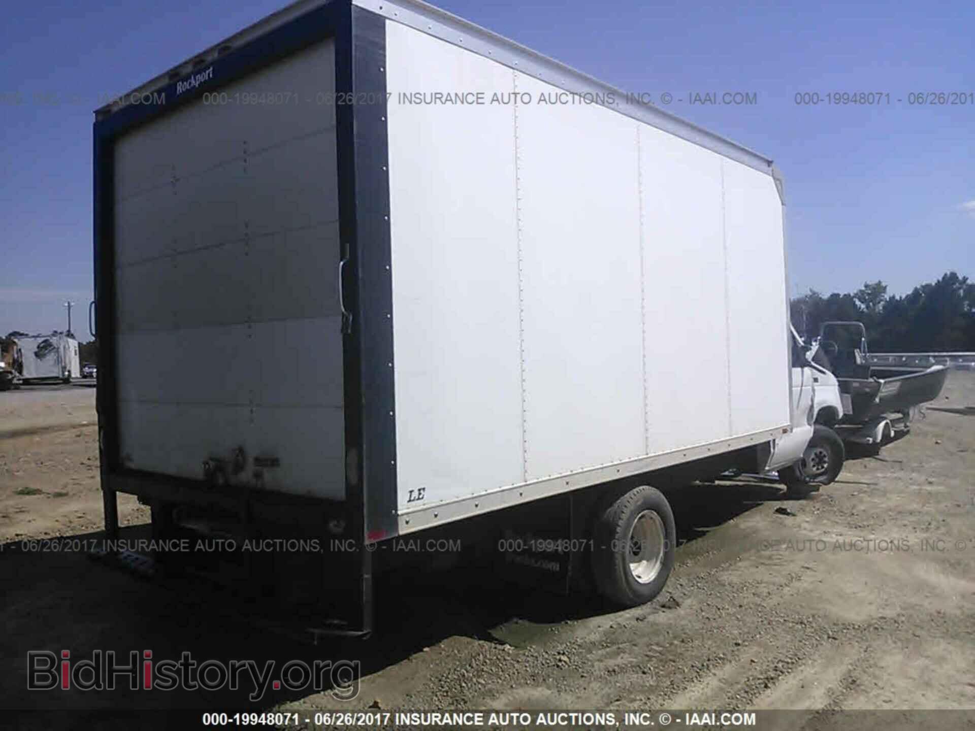 2013 Ford Econoline - VIN: 1FDWE3FL7DDA79059 - Фото 4