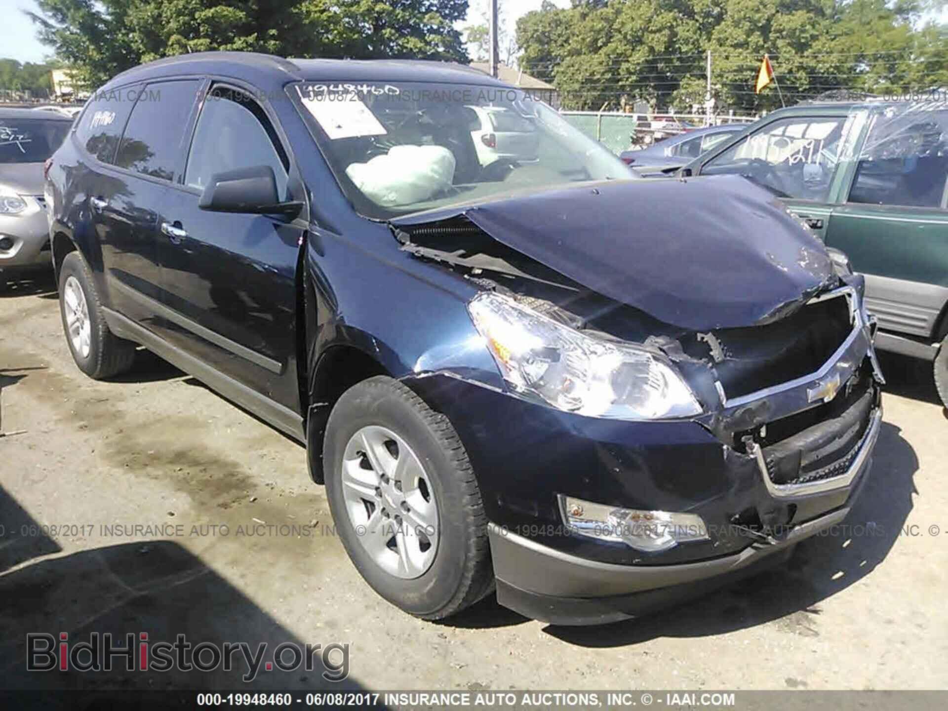 Фотография 1GNKRFED3CJ273906 - Chevrolet Traverse 2012