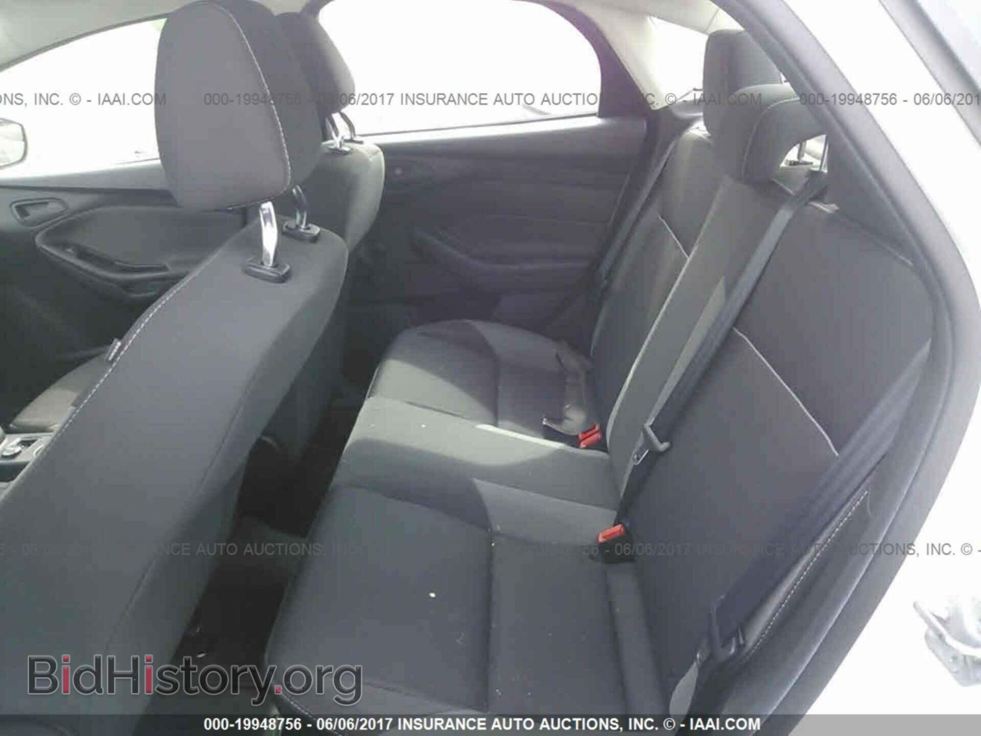 2012 Ford Focus - VIN: 1FAHP3E21CL297962 - Photo 8
