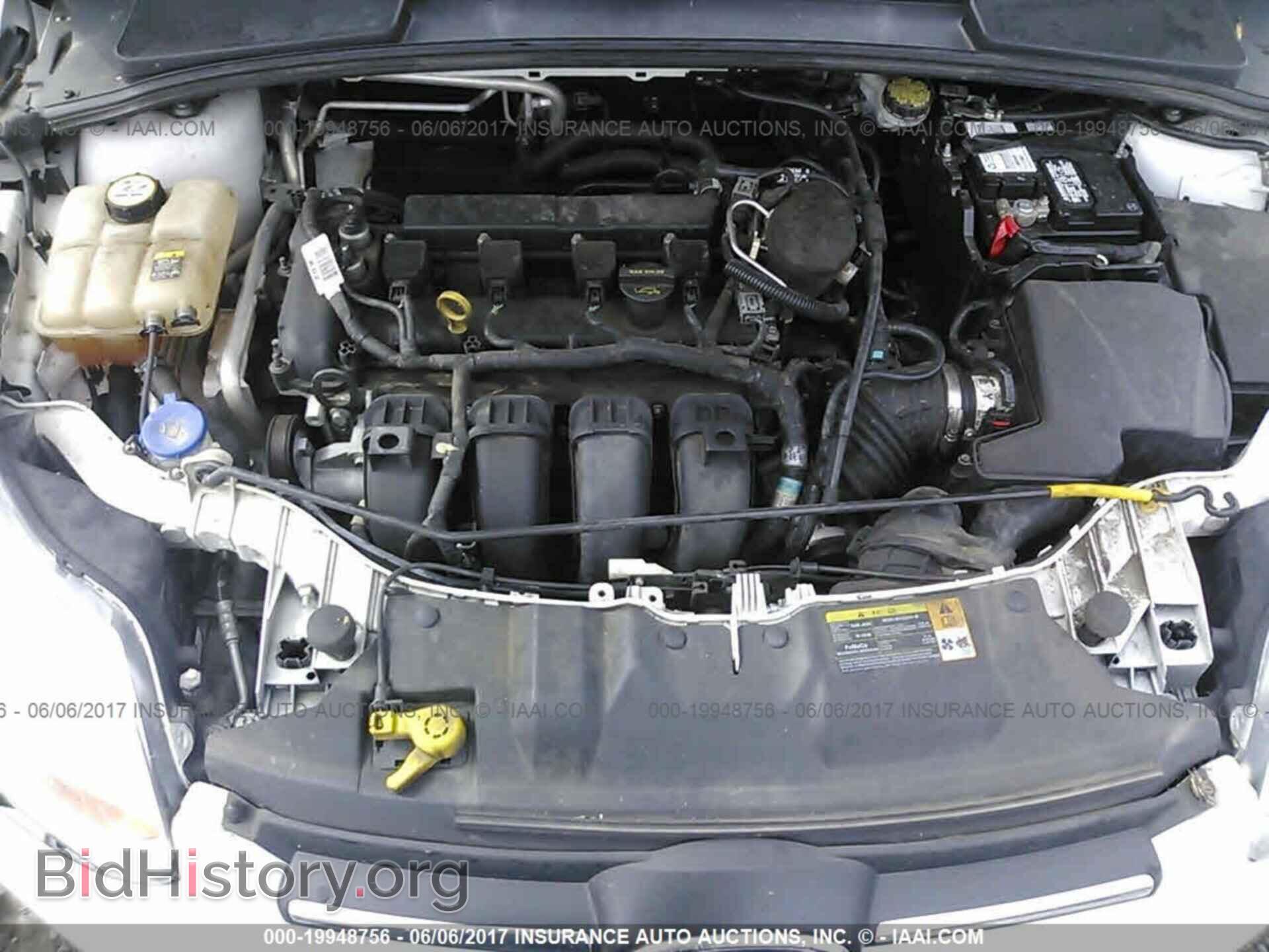 2012 Ford Focus - VIN: 1FAHP3E21CL297962 - Photo 10