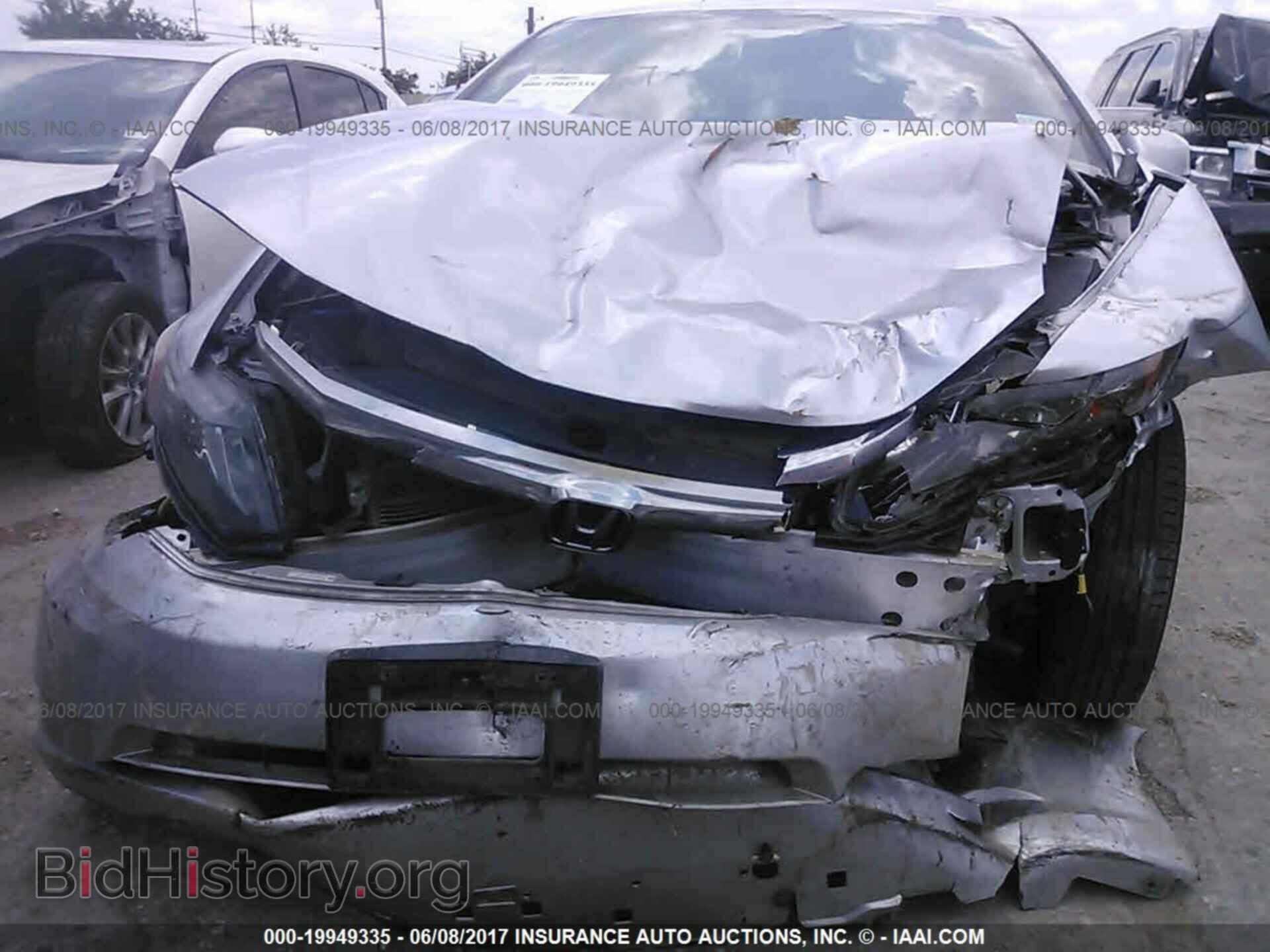 2012 Honda Civic - VIN: 19XFB2F56CE056930 - Photo 6