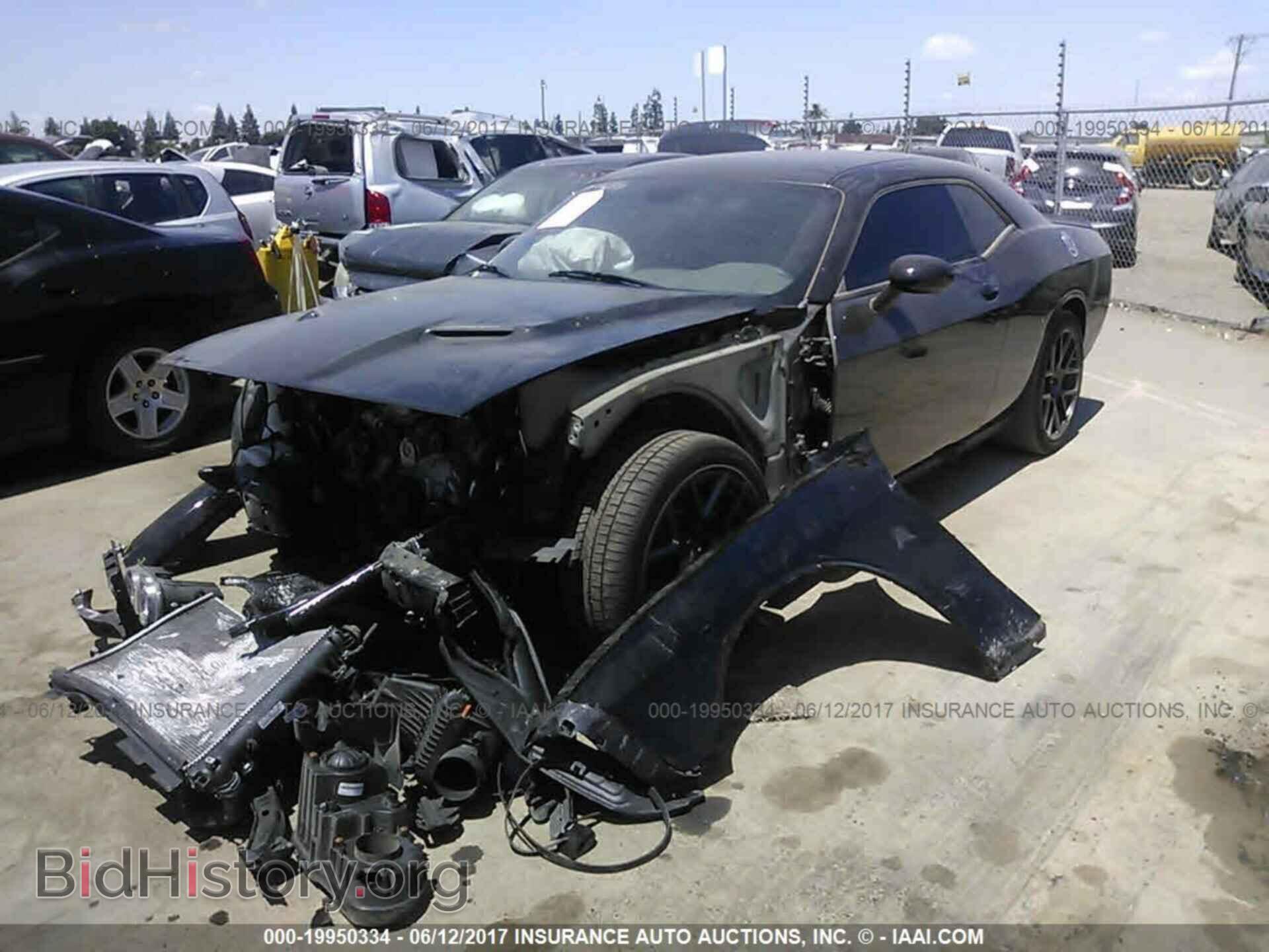 2016 Dodge Challenger - VIN: 2C3CDZFJ0GH315316 - Photo 2