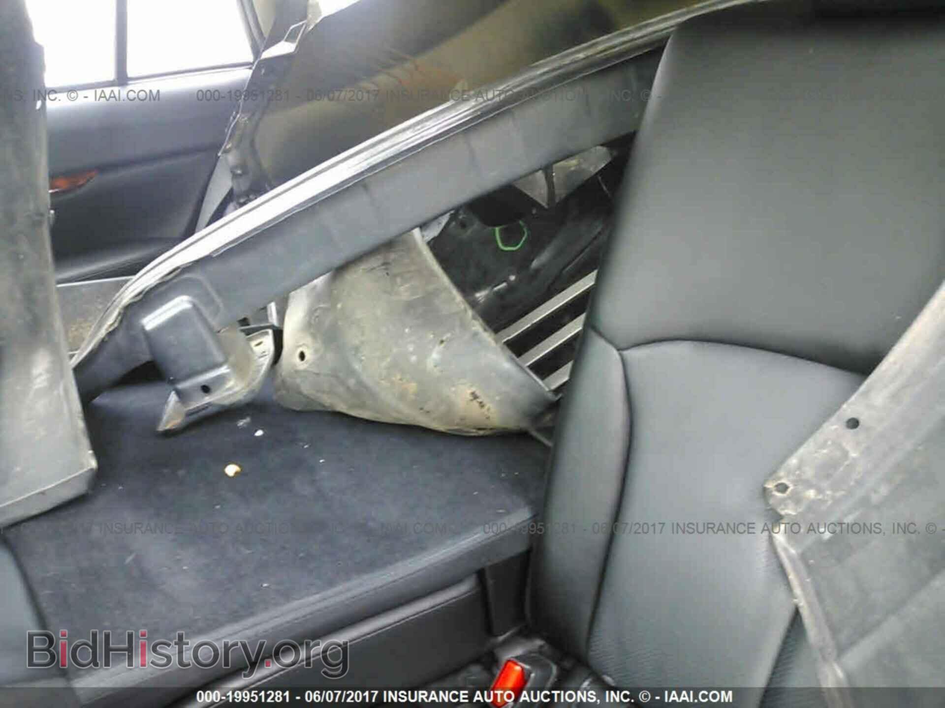 2011 Subaru Outback - VIN: 4S4BRCKC8B3335401 - Фото 8