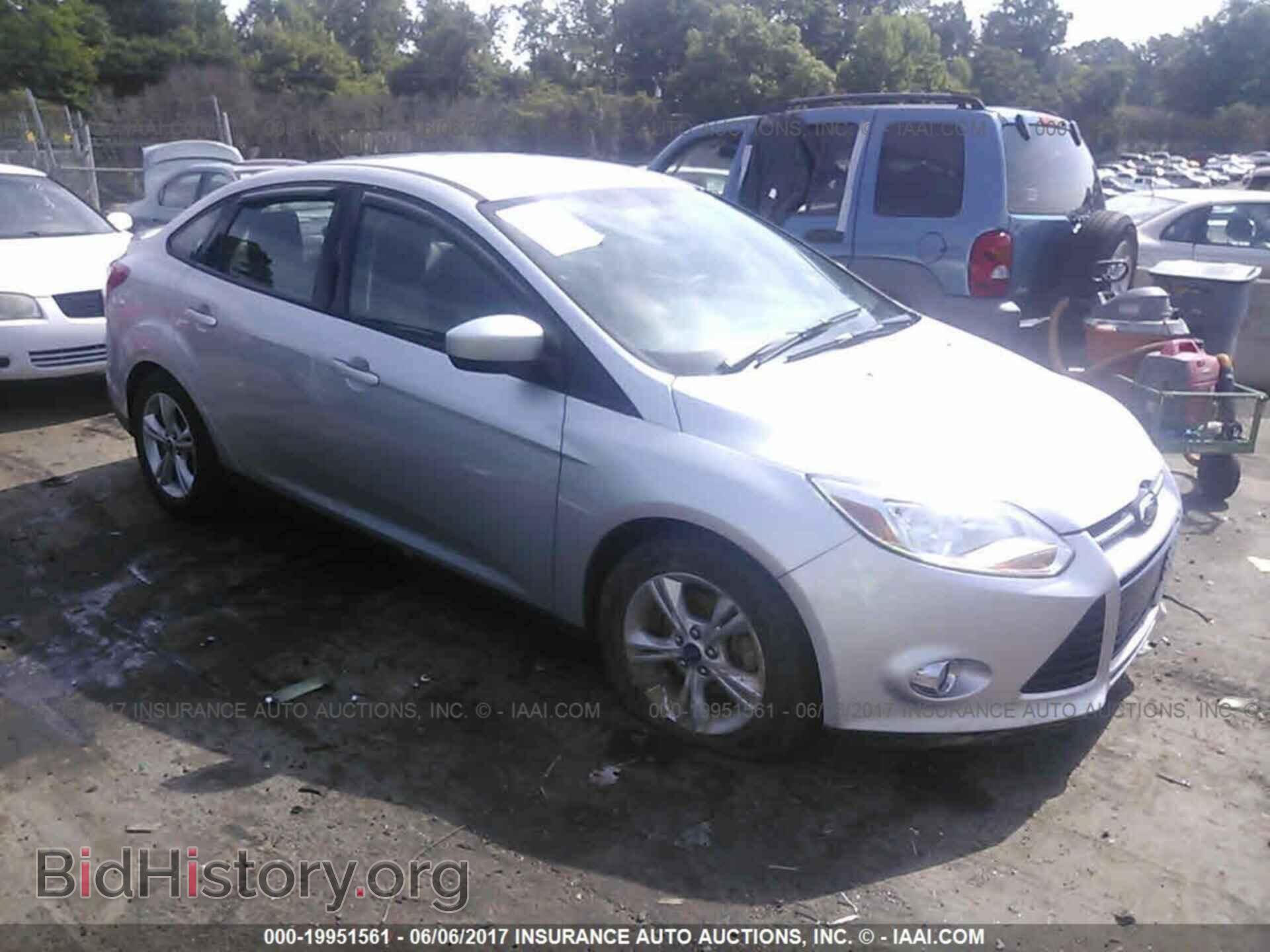 Photo 1FAHP3F20CL433013 - Ford Focus 2012
