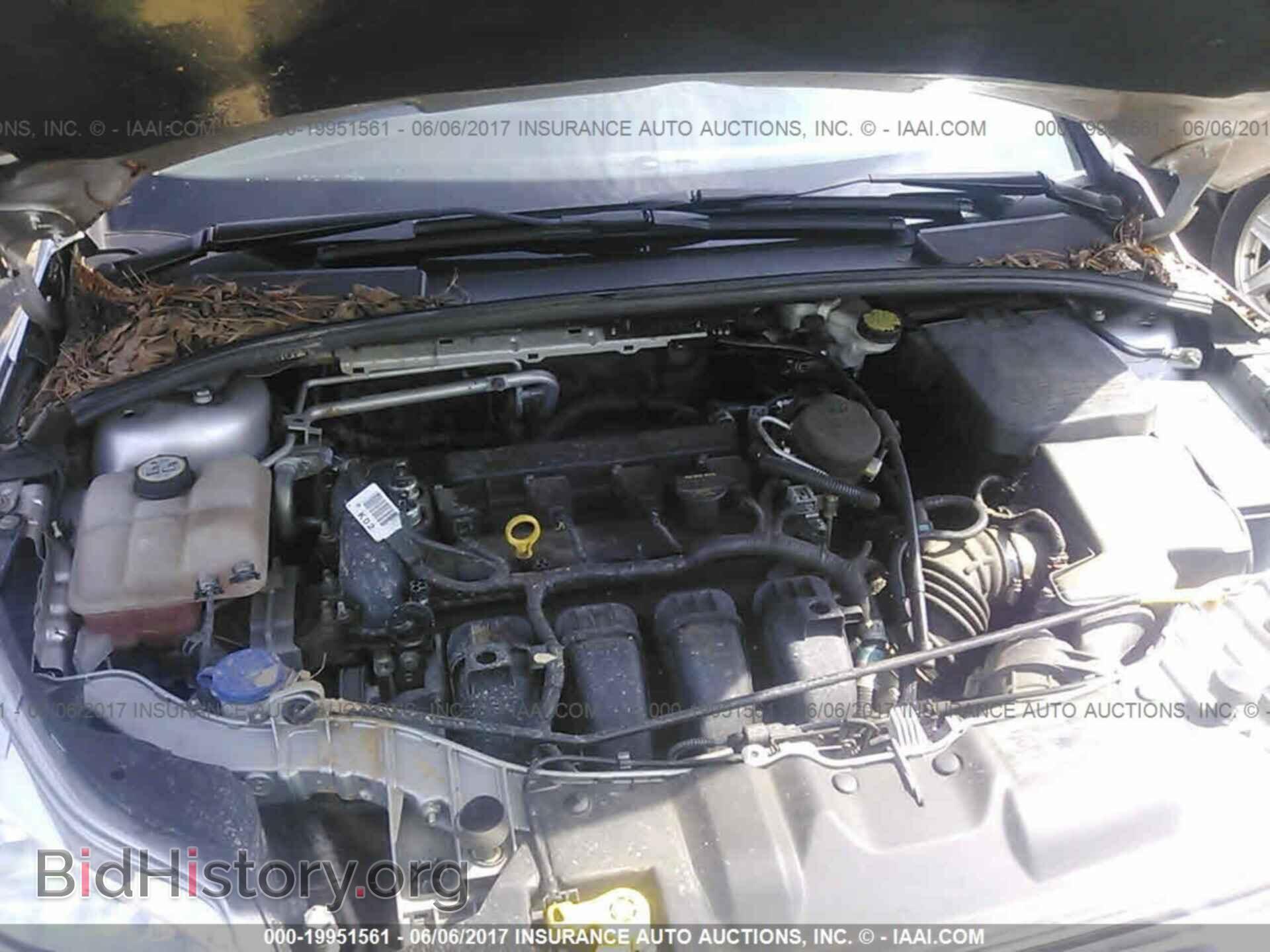 2012 Ford Focus - VIN: 1FAHP3F20CL433013 - Photo 10